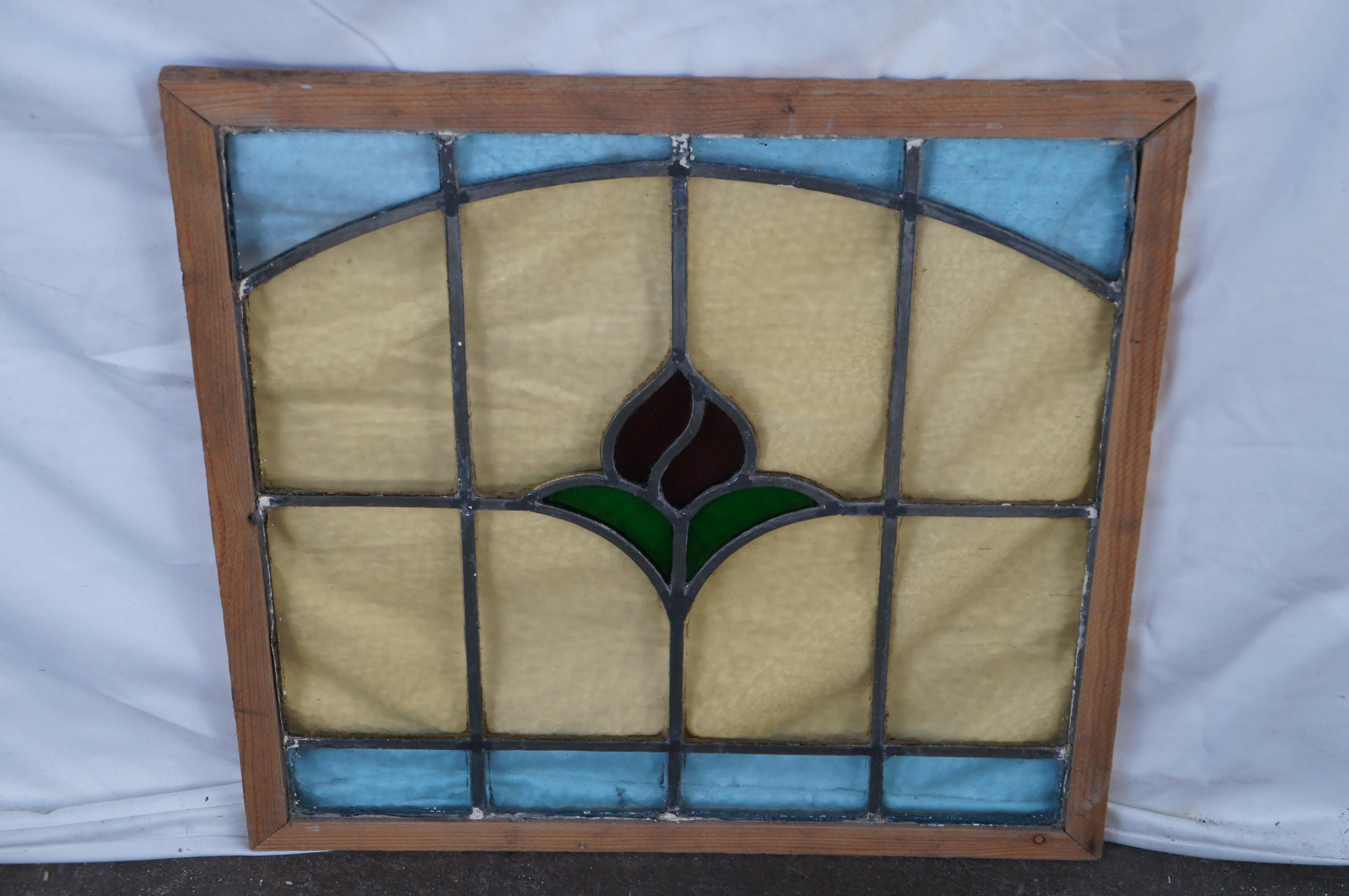 Antiguo vitral victoriano inglés con plomo Floral Rose Marco de pino 21 Vitral en venta