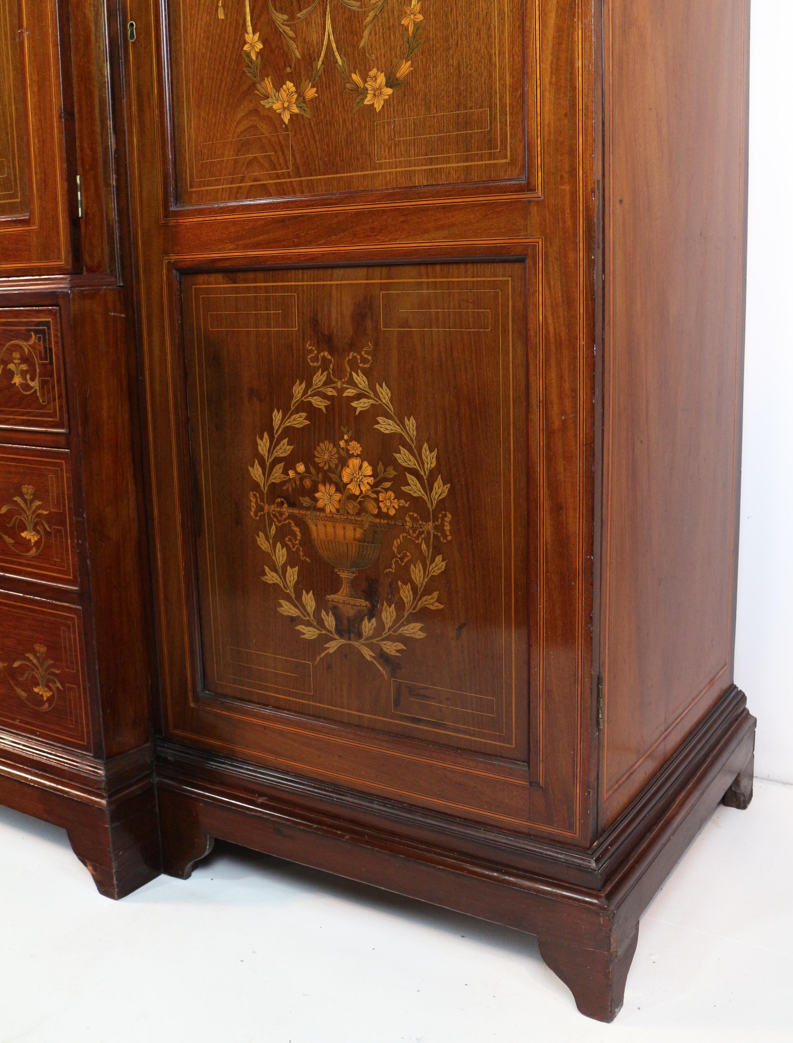 Antique English Victorian Mahogany & Marquetry Inlaid Fitted Wardrobe For Sale 13