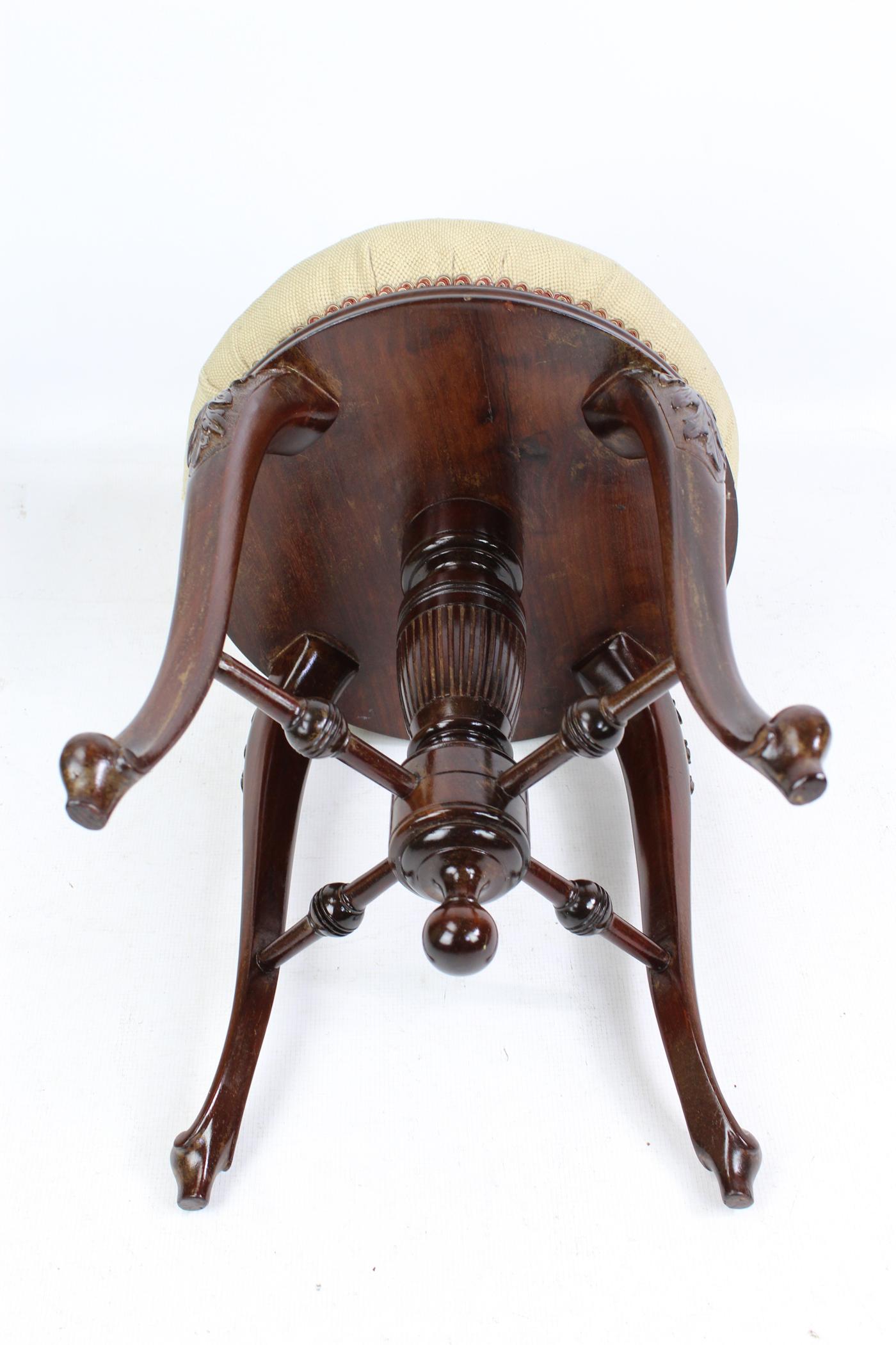Antique English Victorian Mahogany Rise and Fall Piano Stool Music Bench Chair For Sale 8