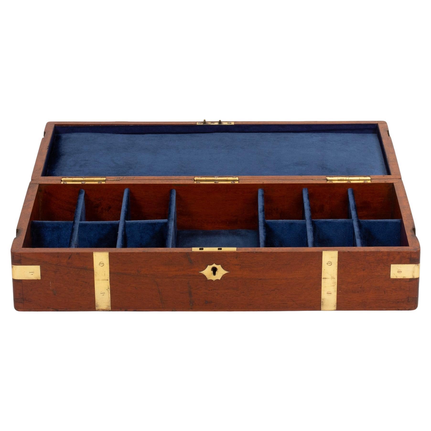 Antigua caja de reloj inglesa victoriana de caoba en venta