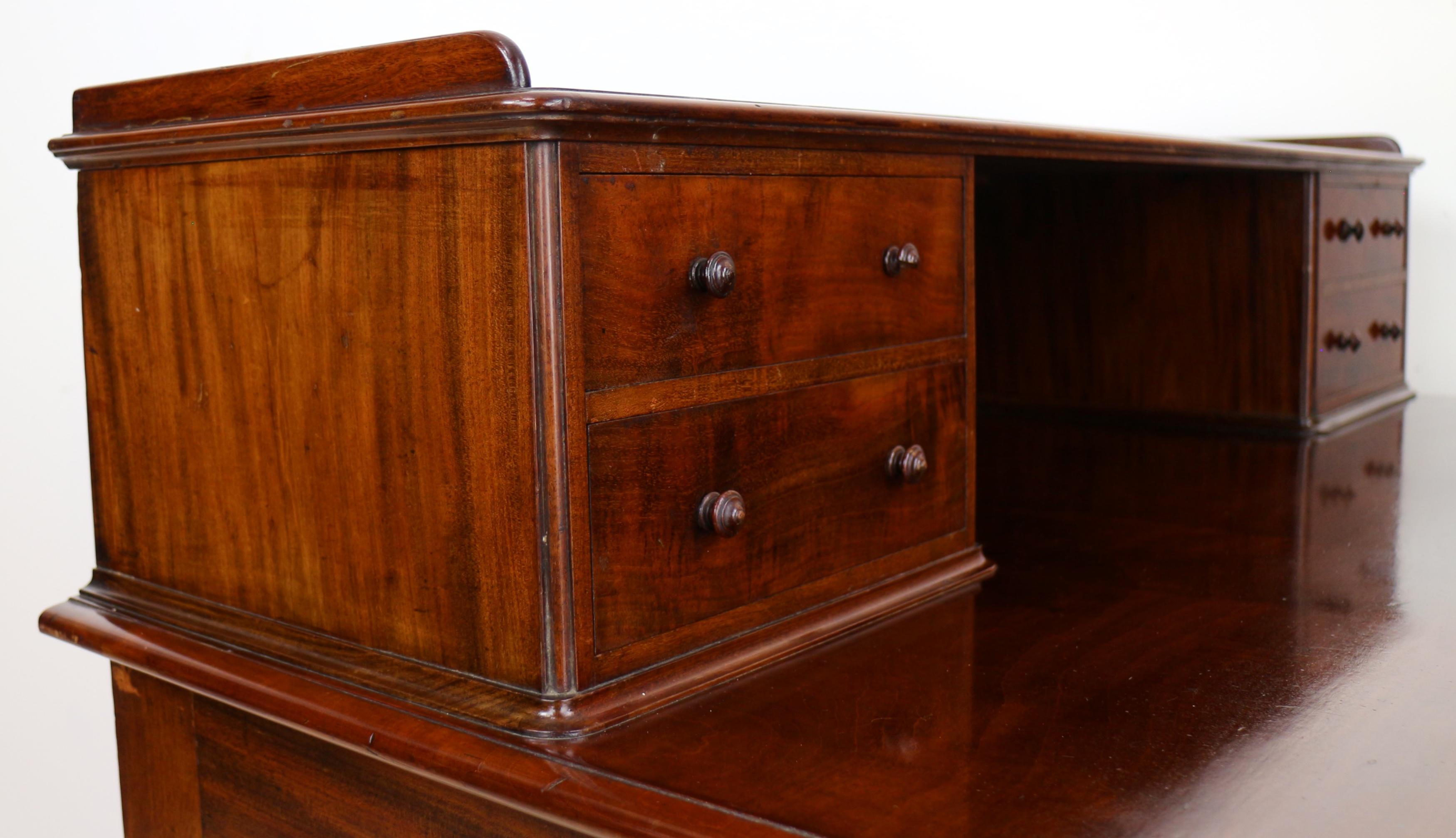 Antique English Victorian Mahogany Writing Table or Desk by Heal’s of London In Good Condition In Glasgow, GB