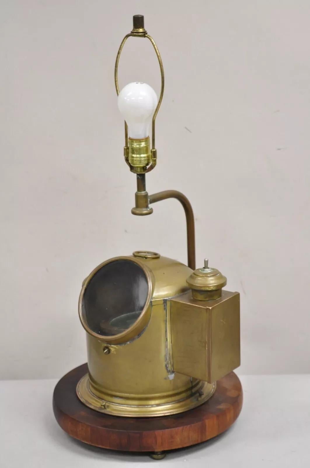 Antique English Victorian Nautical Brass Ship Binnacle Compass Table Lamp on Wooden Base. Circa Early 20th Century. Dimensions : 25