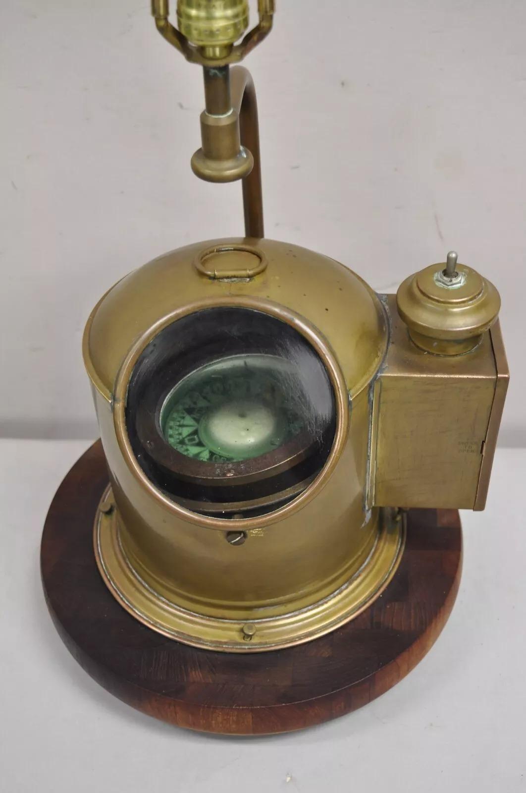 Inconnu Ancienne lampe de table anglaise victorienne en laiton nautique avec bobine de bobine de bateau en vente
