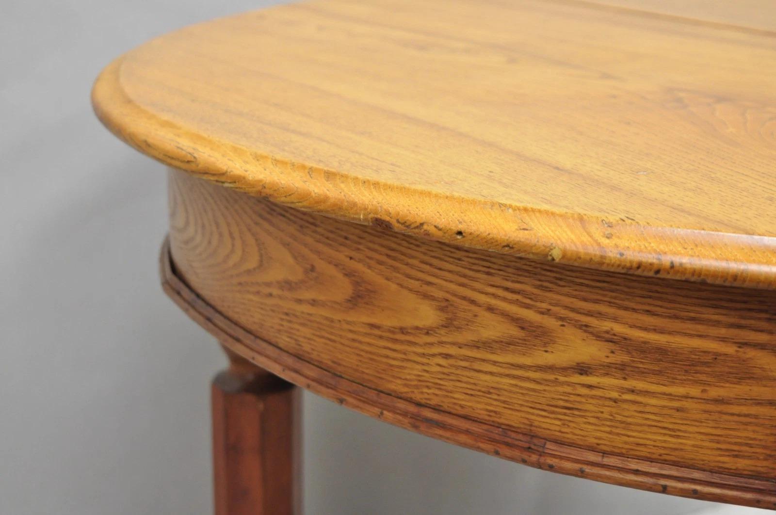 Ancienne table de salle à manger à rallonge en chêne et bois d'orme anglais victorien avec 3 abattants en vente 10