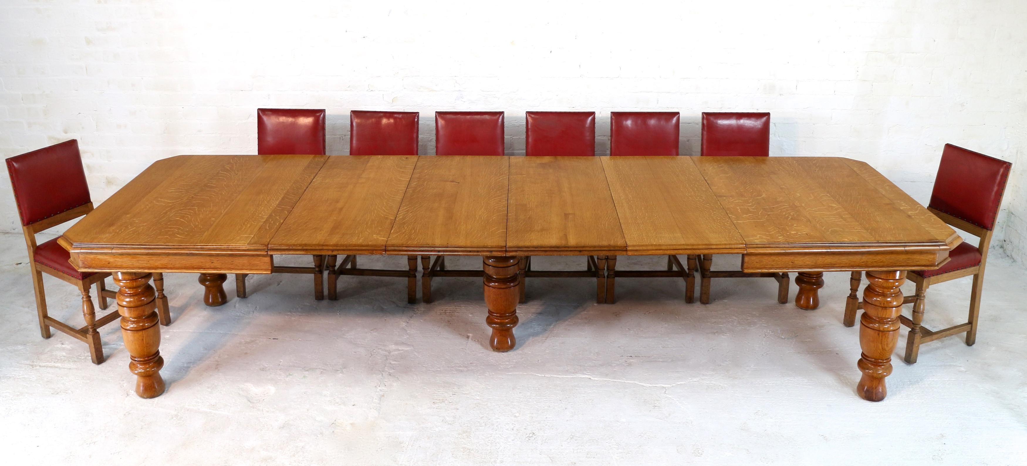 antique 5-legged oak dining table