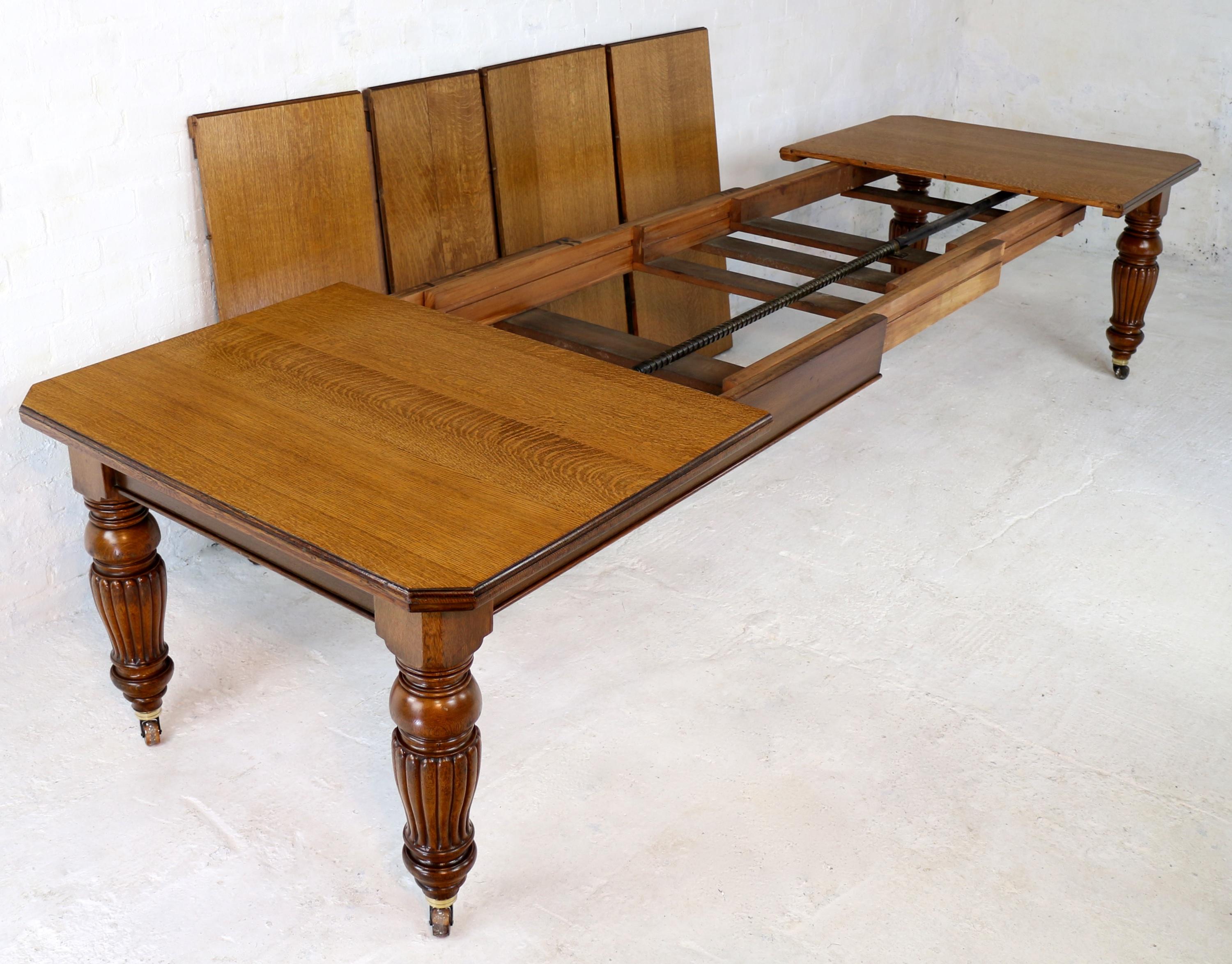 Antique English Victorian Oak Extending Dining Table and 4 Leaves by Selbat 5