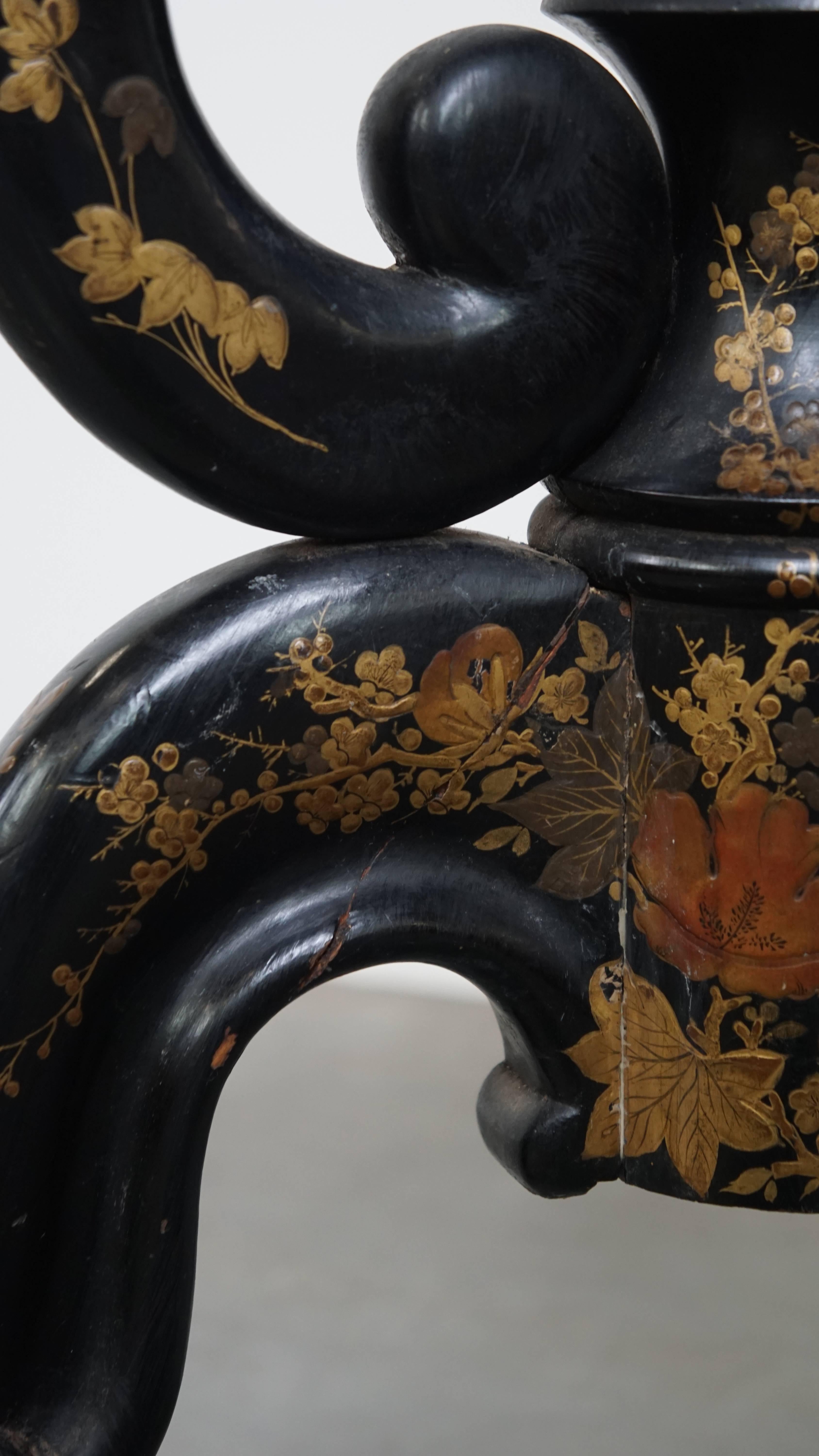 Table d'appoint ou à plantes anglaise victorienne ancienne - Mid Century Antiques en vente 3