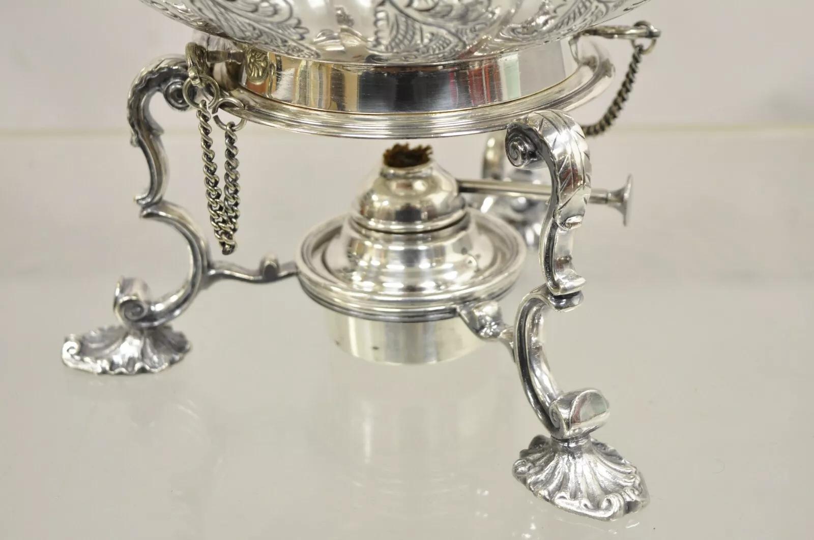 XX secolo Antico Vittoriano Inglese PS Co. Teiera ribaltabile placcata in argento con base riscaldante in vendita