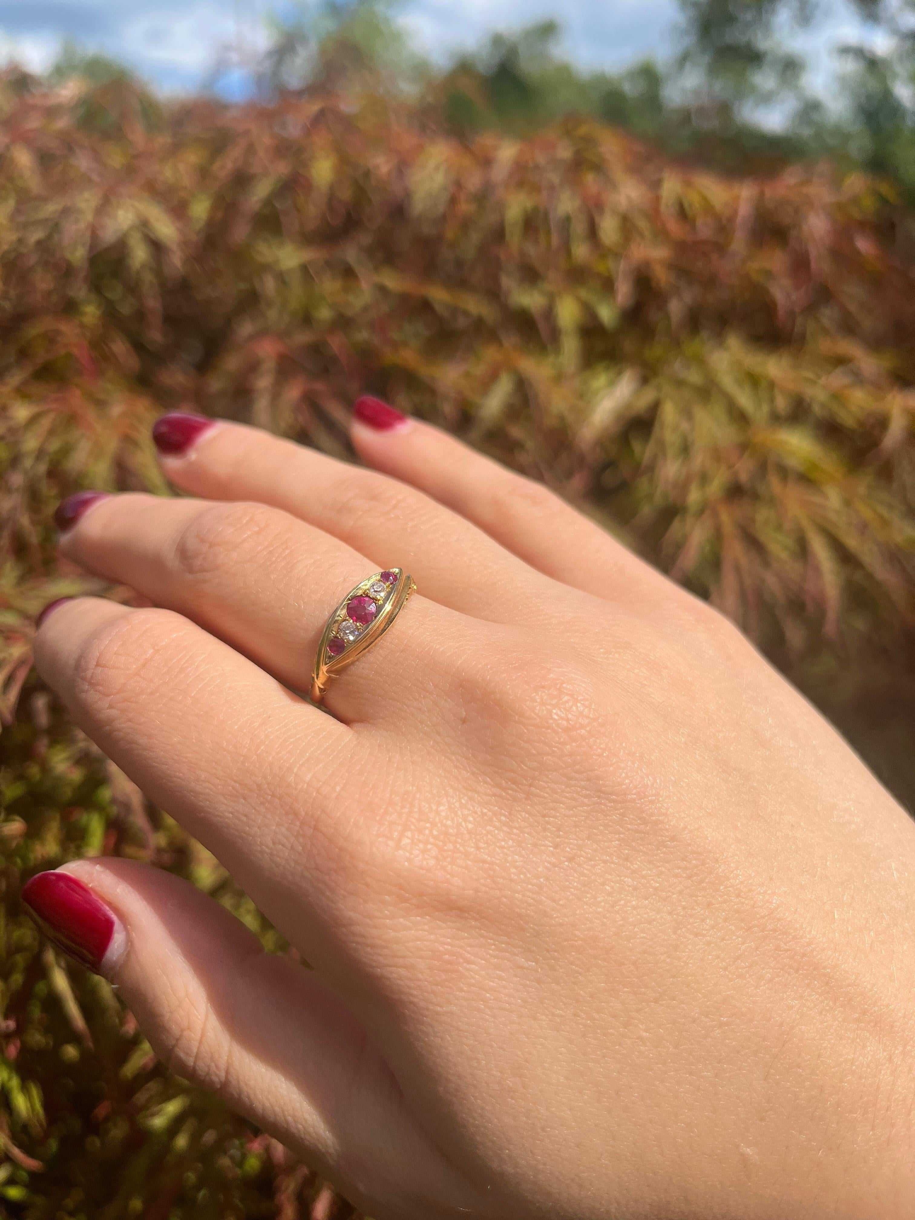 Antique English Victorian Ruby and Diamond 18 Karat Yellow Gold Half-Moon Ring 1