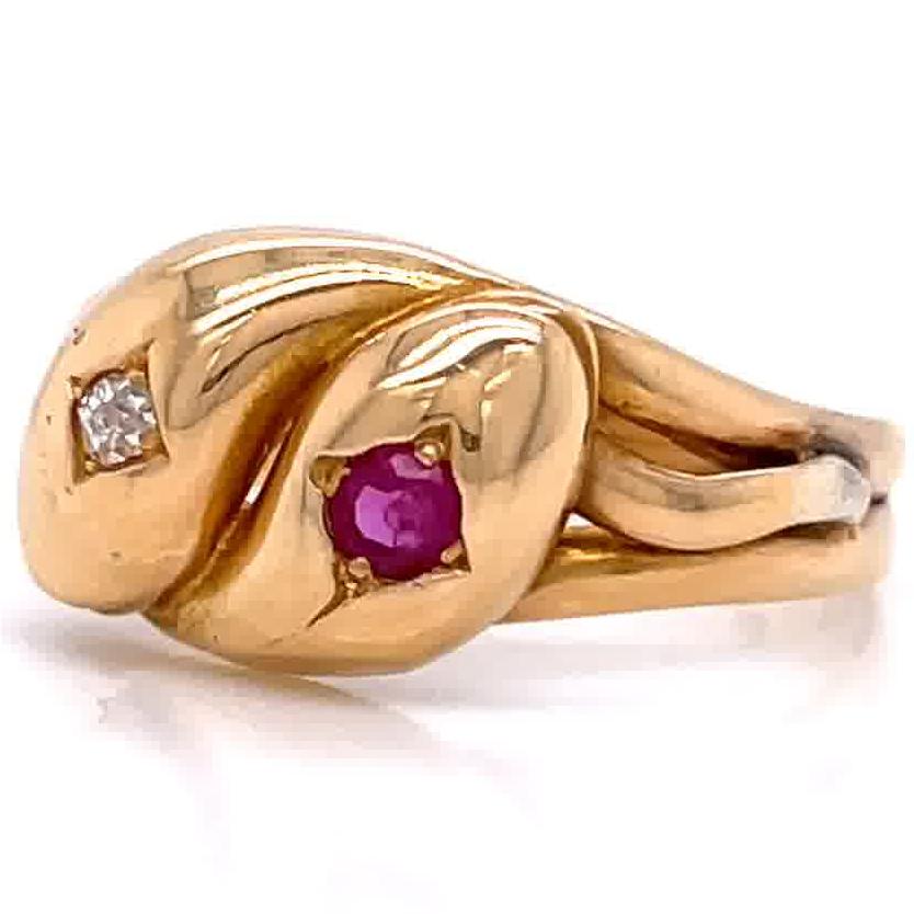 Antique English Victorian Ruby Diamond 18 Karat Gold Intertwining Snake Ring In Good Condition In Beverly Hills, CA