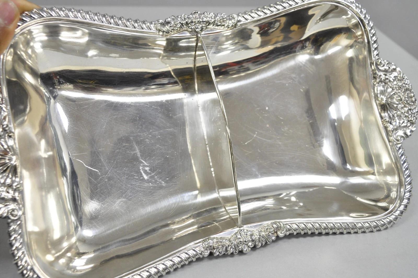 Antike englische viktorianische Scalloped versilbert Servierplatte w Teiler im Zustand „Gut“ im Angebot in Philadelphia, PA