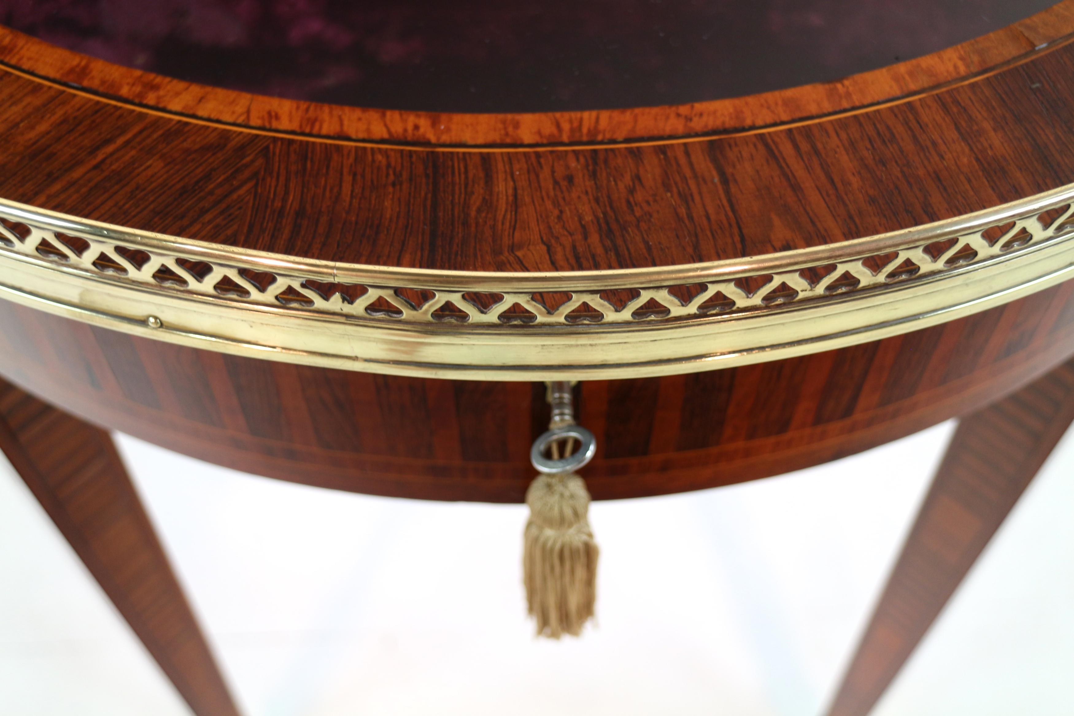 Antique English Victorian Sheraton Revival Rosewood & Parquetry Bijouterie Table For Sale 4