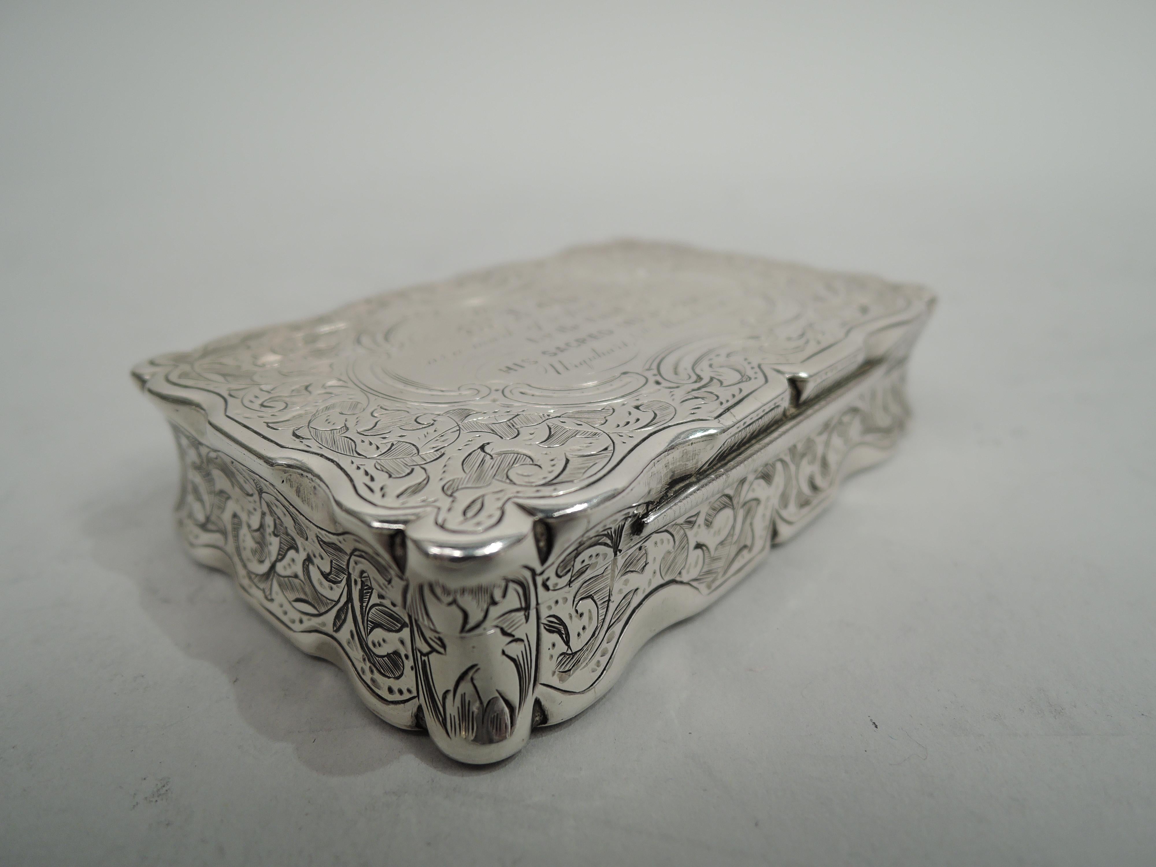 Antique English Victorian Snuff Box with Music Teacher Presentation In Excellent Condition In New York, NY