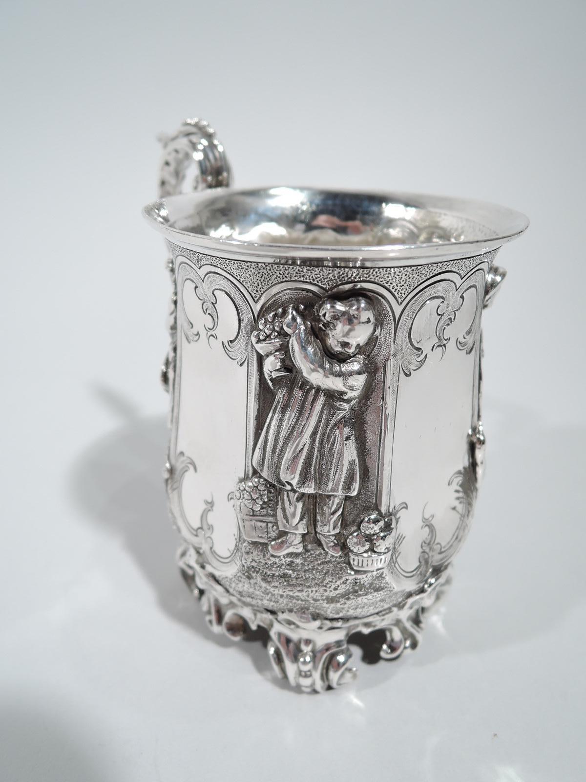 Antique English Victorian Sterling Silver Baby Cup In Excellent Condition In New York, NY