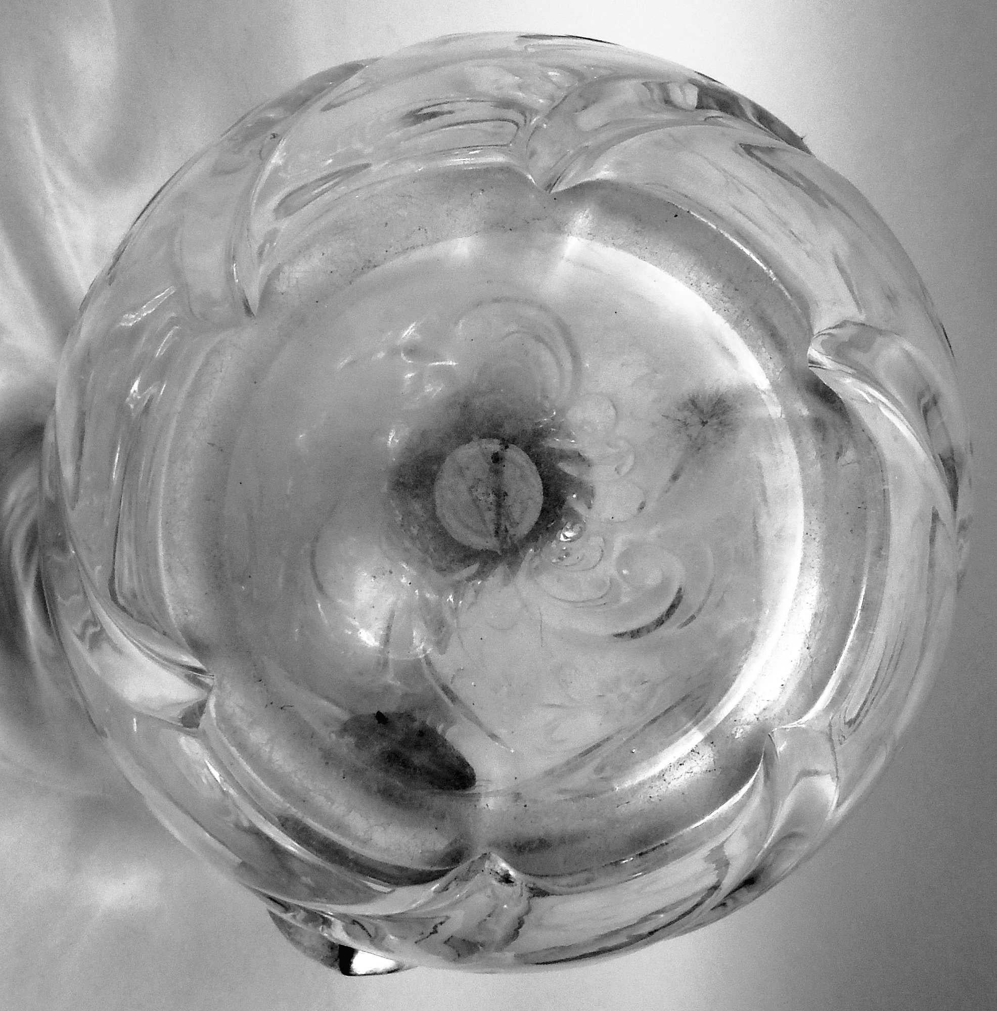 Antique English Victorian Sterling Silver & Rock Crystal-Cut Decanter For Sale 7
