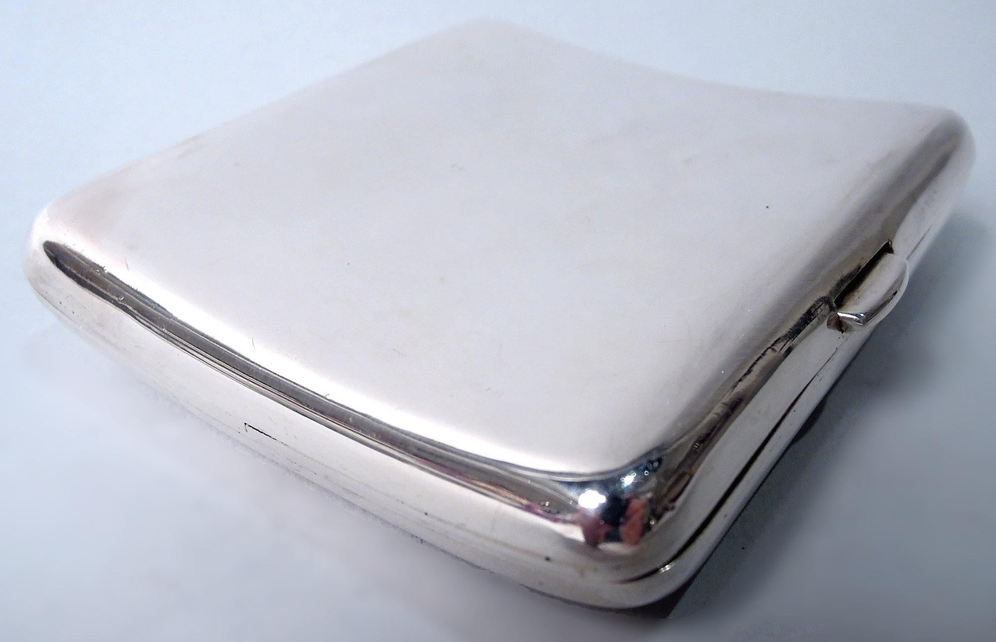 Début du 20ème siècle Ancien étui à cigarettes anglais victorien Swinging Golfer en vente