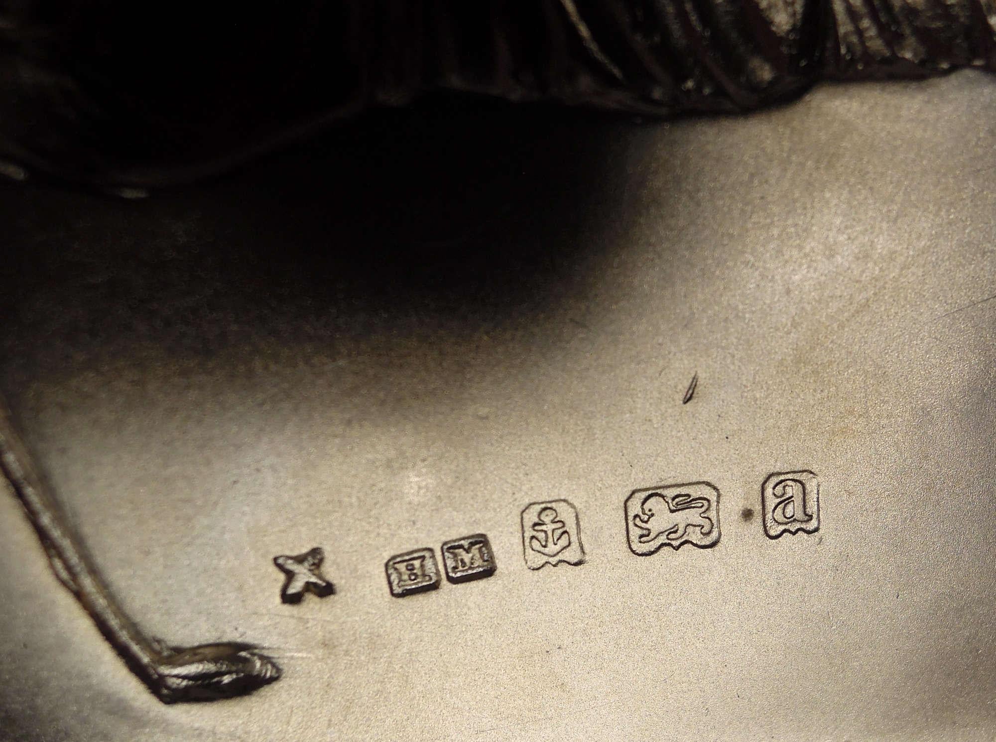 Ancien étui à cigarettes anglais victorien Swinging Golfer en vente 1