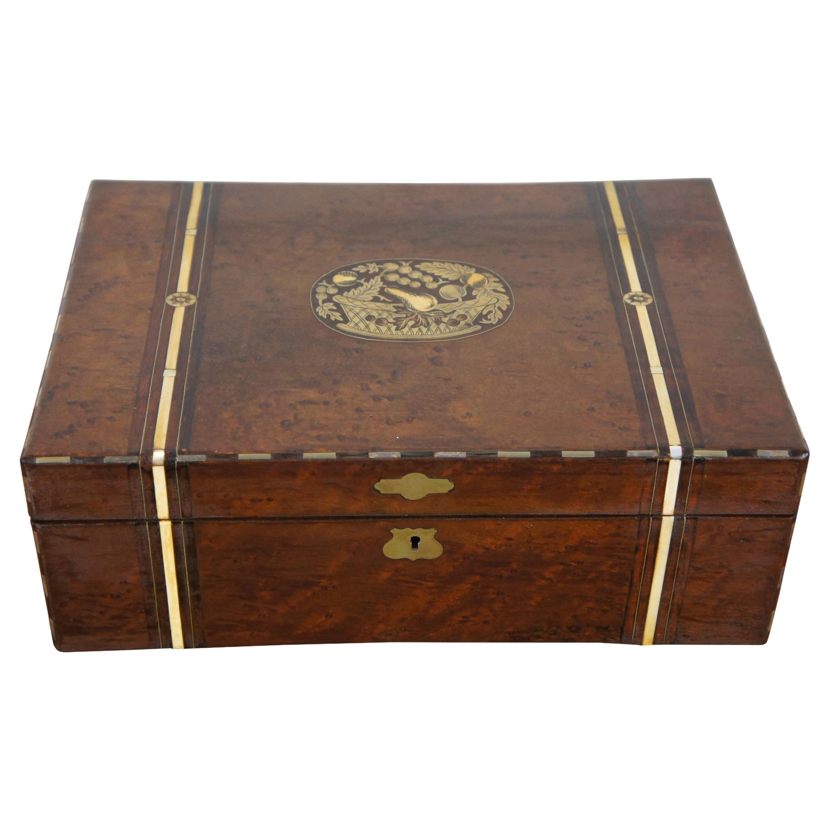 Antike englische viktorianische Nussbaum-Maser Intarsien Campaigner Schmucktruhe Vanity Box 1