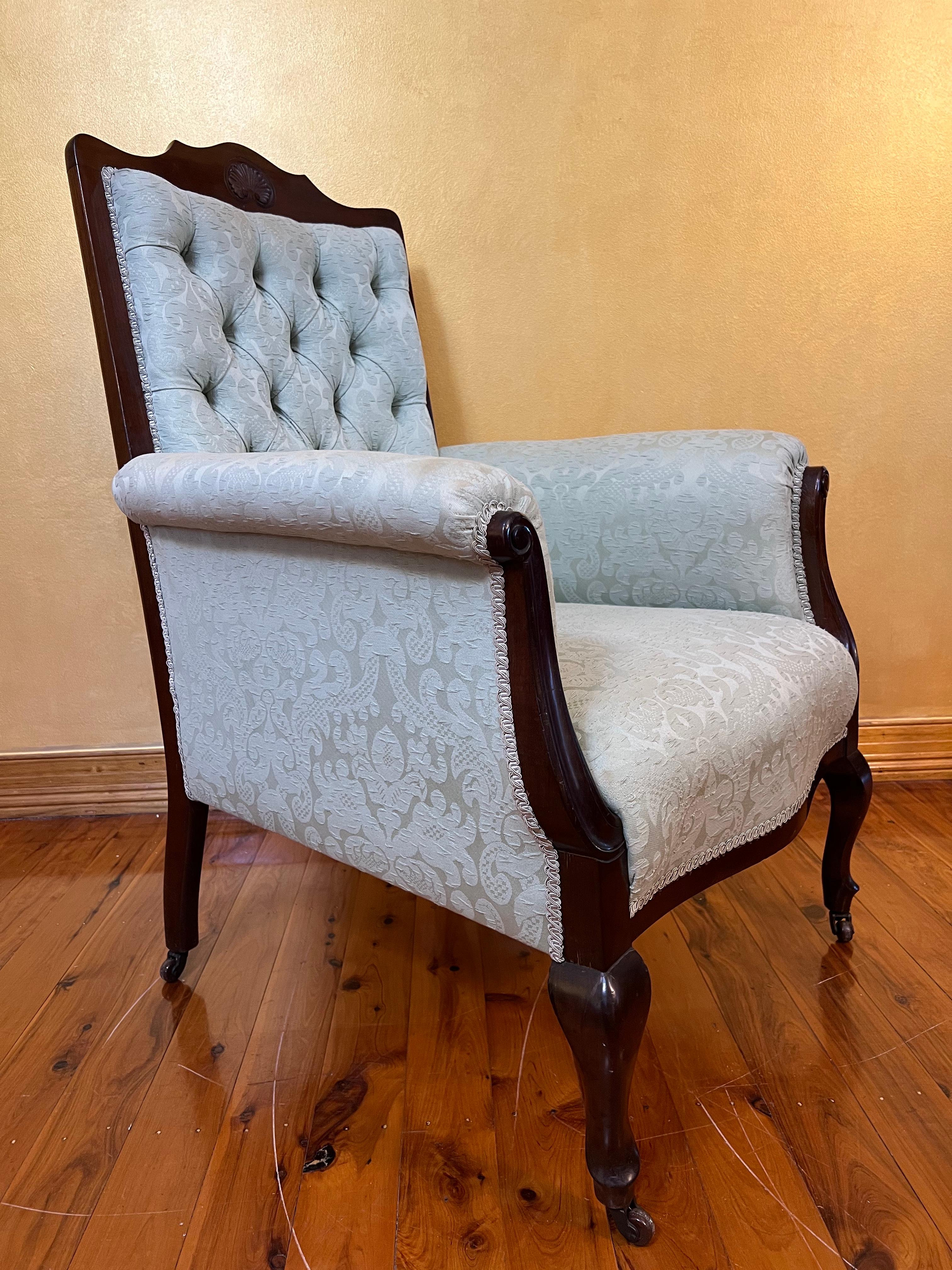 Antique English Walnut Armchair For Sale 1