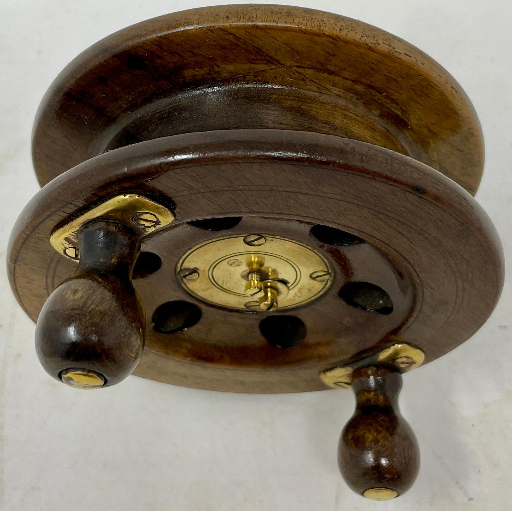 Antique English Walnut Fly Fishing Wheel with Brass Mounts, circa 1890-1900 In Good Condition In New Orleans, LA