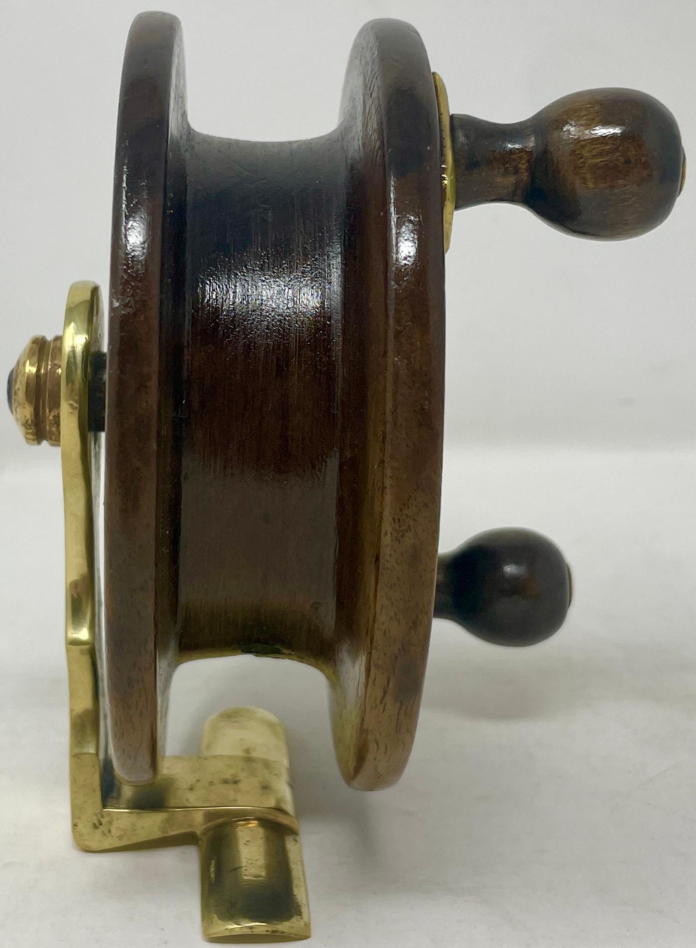 Antique English Walnut Fly Fishing Wheel with Brass Mounts, circa 1890-1900 1