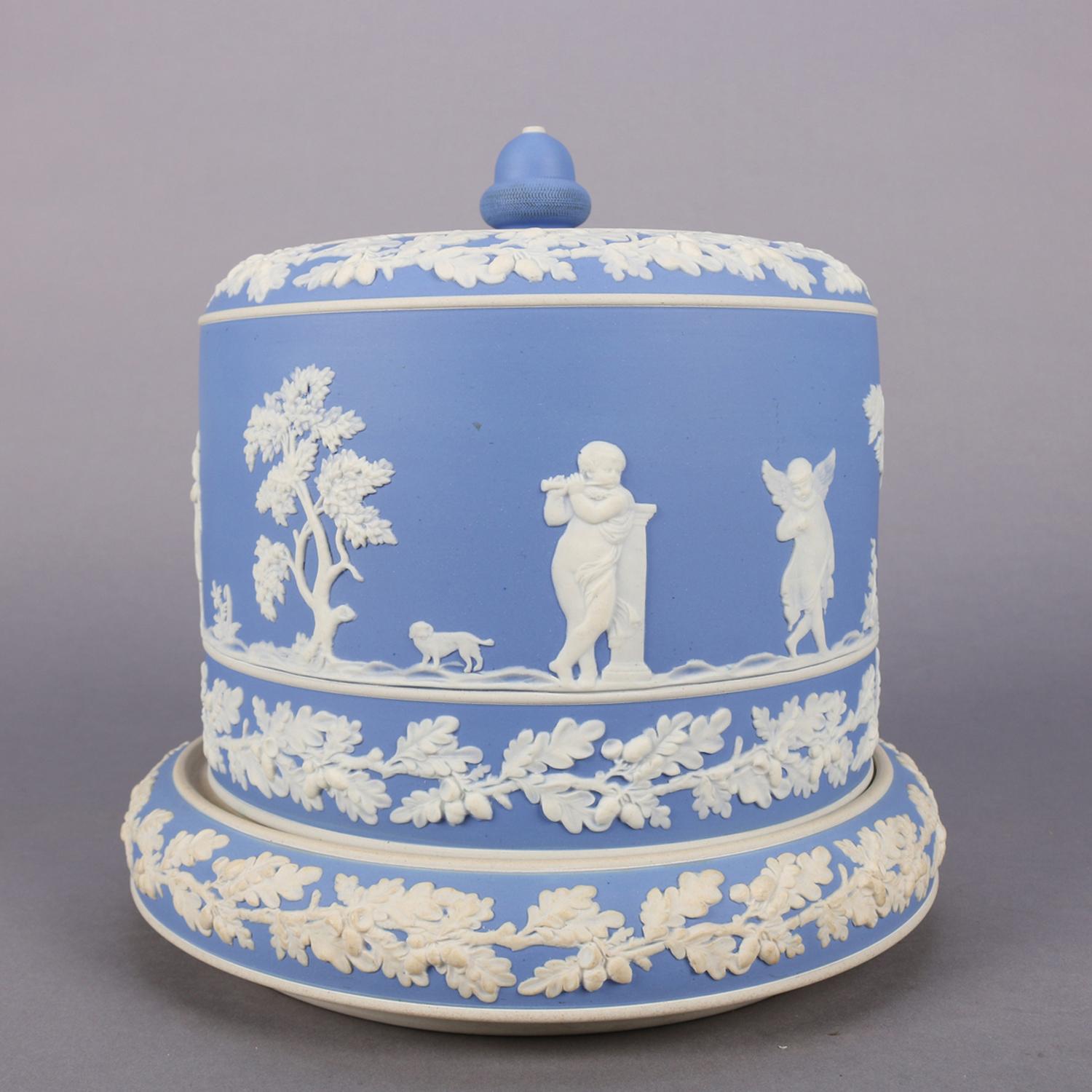 Antique English Wedgwood Blue Jasperware Porcelain Cheese Keeper, 19th Century In Good Condition In Big Flats, NY