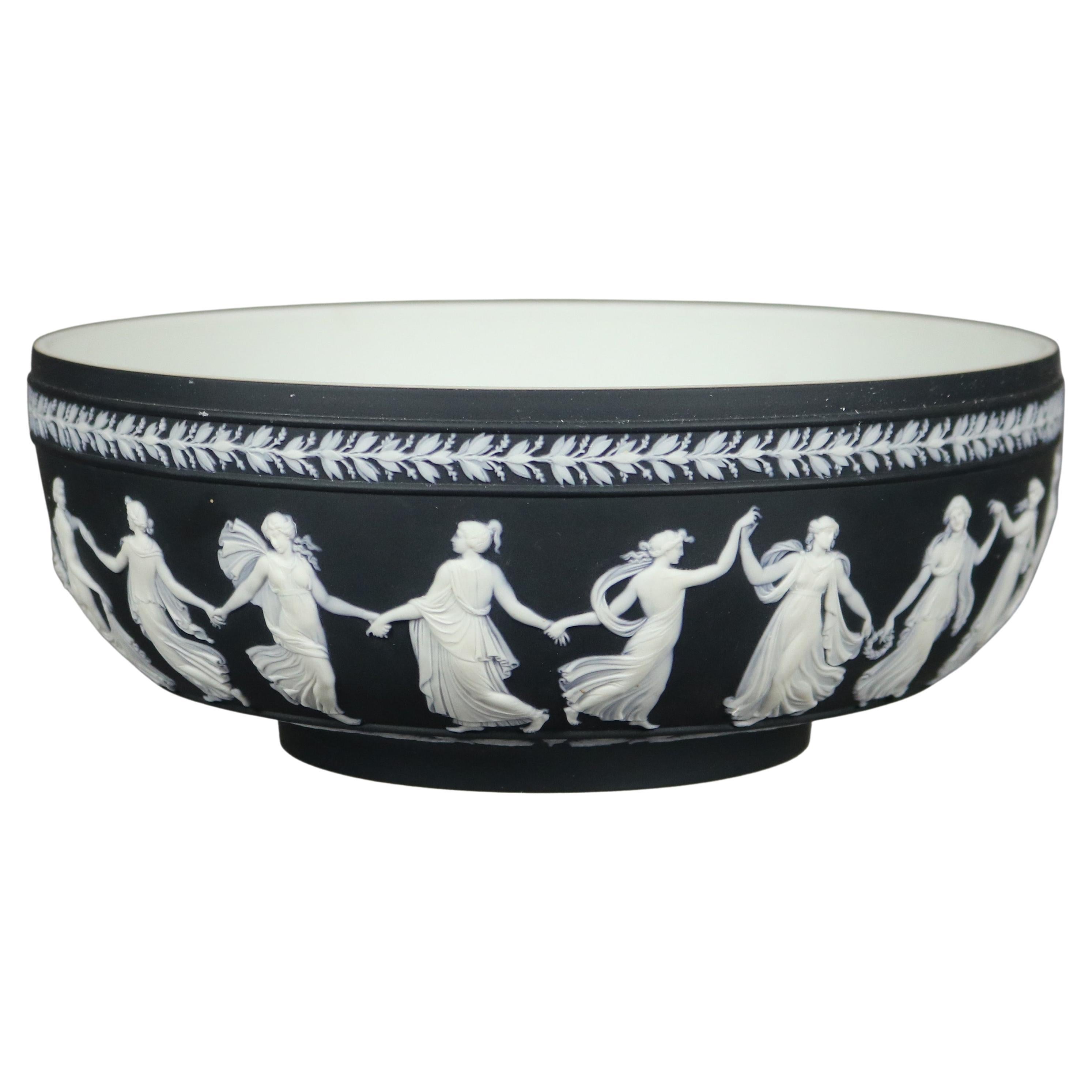 Antique English Wedgwood Classical Black Basalt Porcelain Bowl, circa 1900