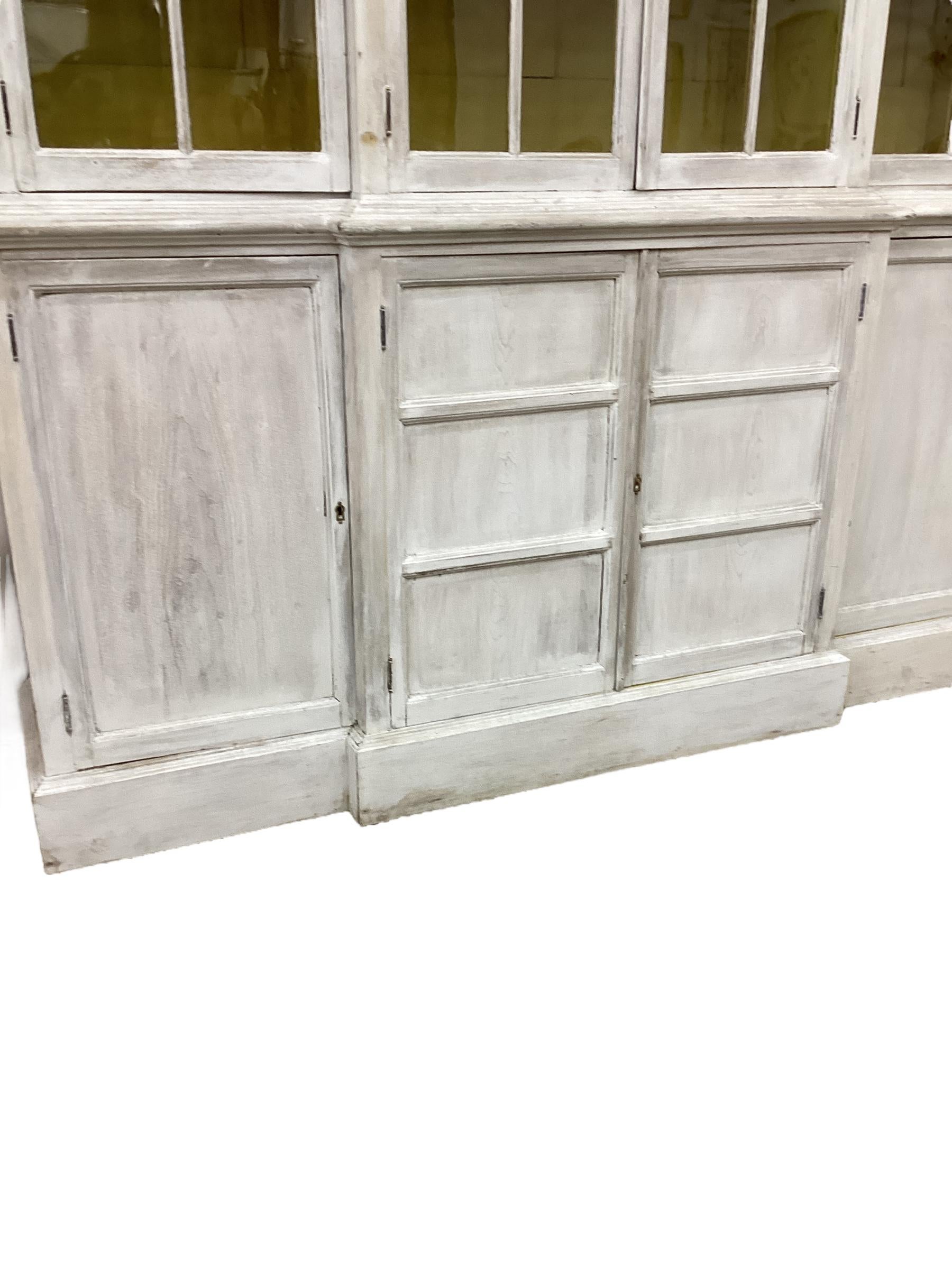Antique English White Washed Glazed Front Step Back Bookcase In Good Condition For Sale In Chapel Hill, NC