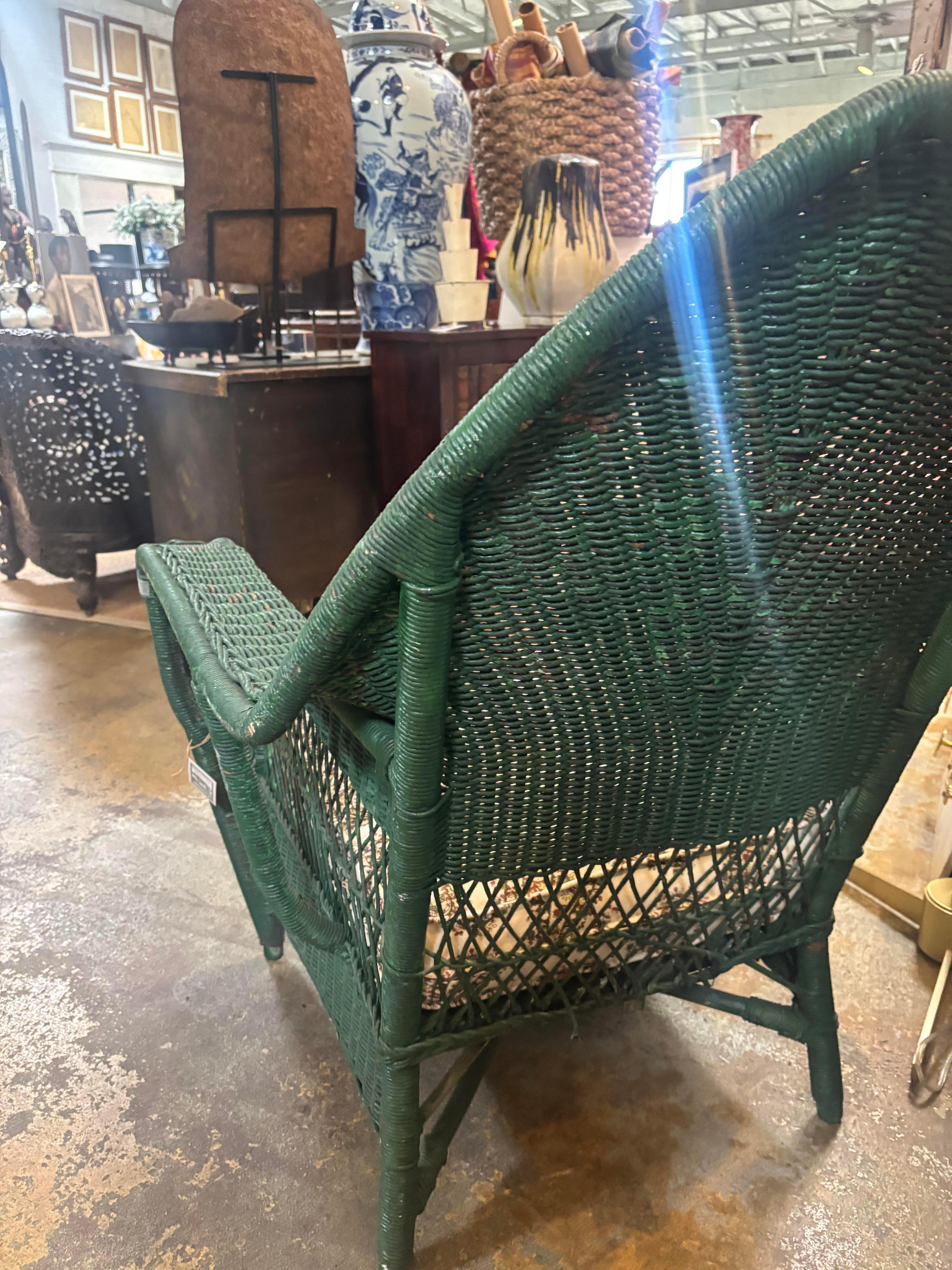 Chaise anglaise ancienne en osier des années 1920 Bon état - En vente à Dallas, TX