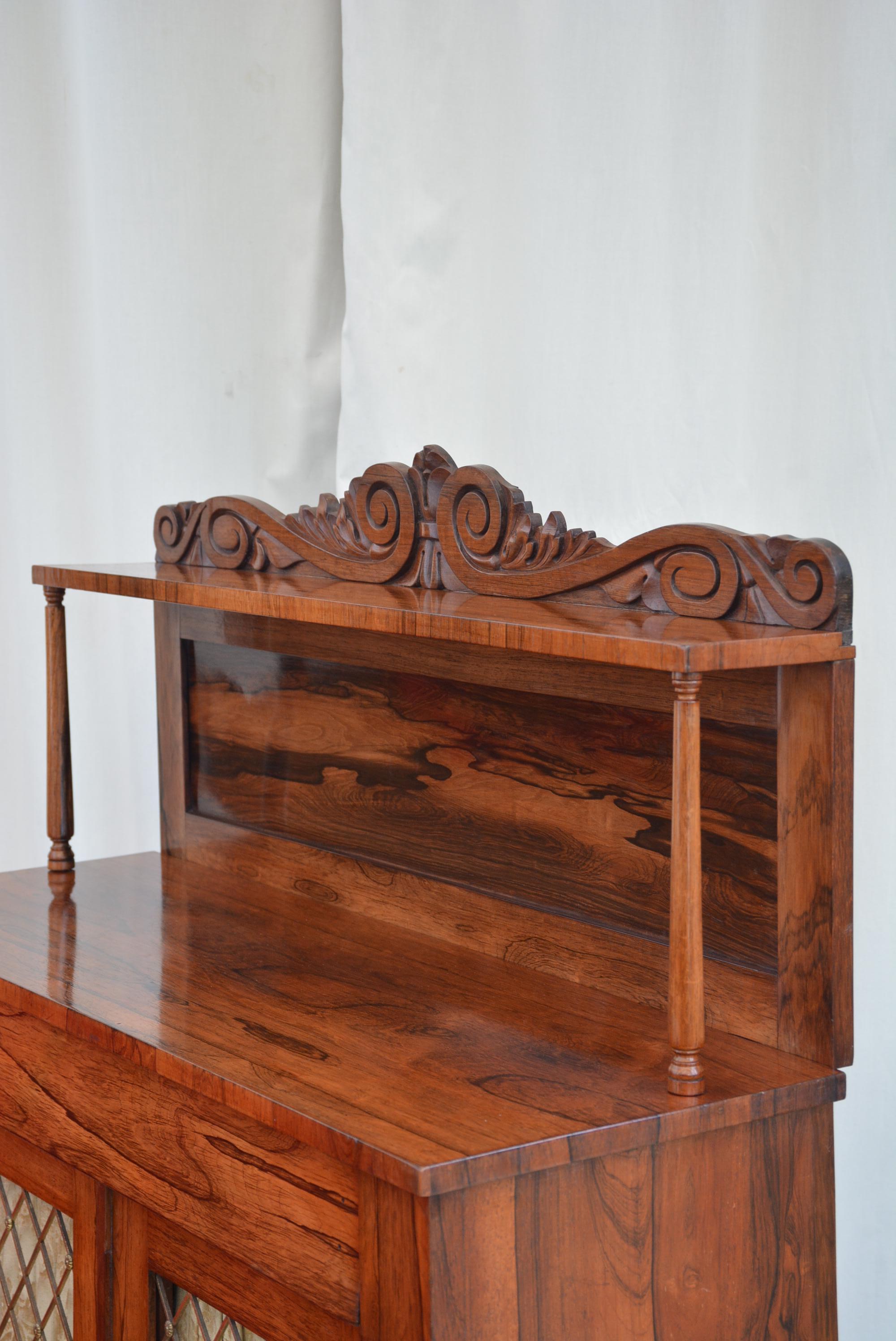 Ancienne bibliothèque à chiffonnier William IV anglaise c1840s Bon état - En vente à High Peak, GB