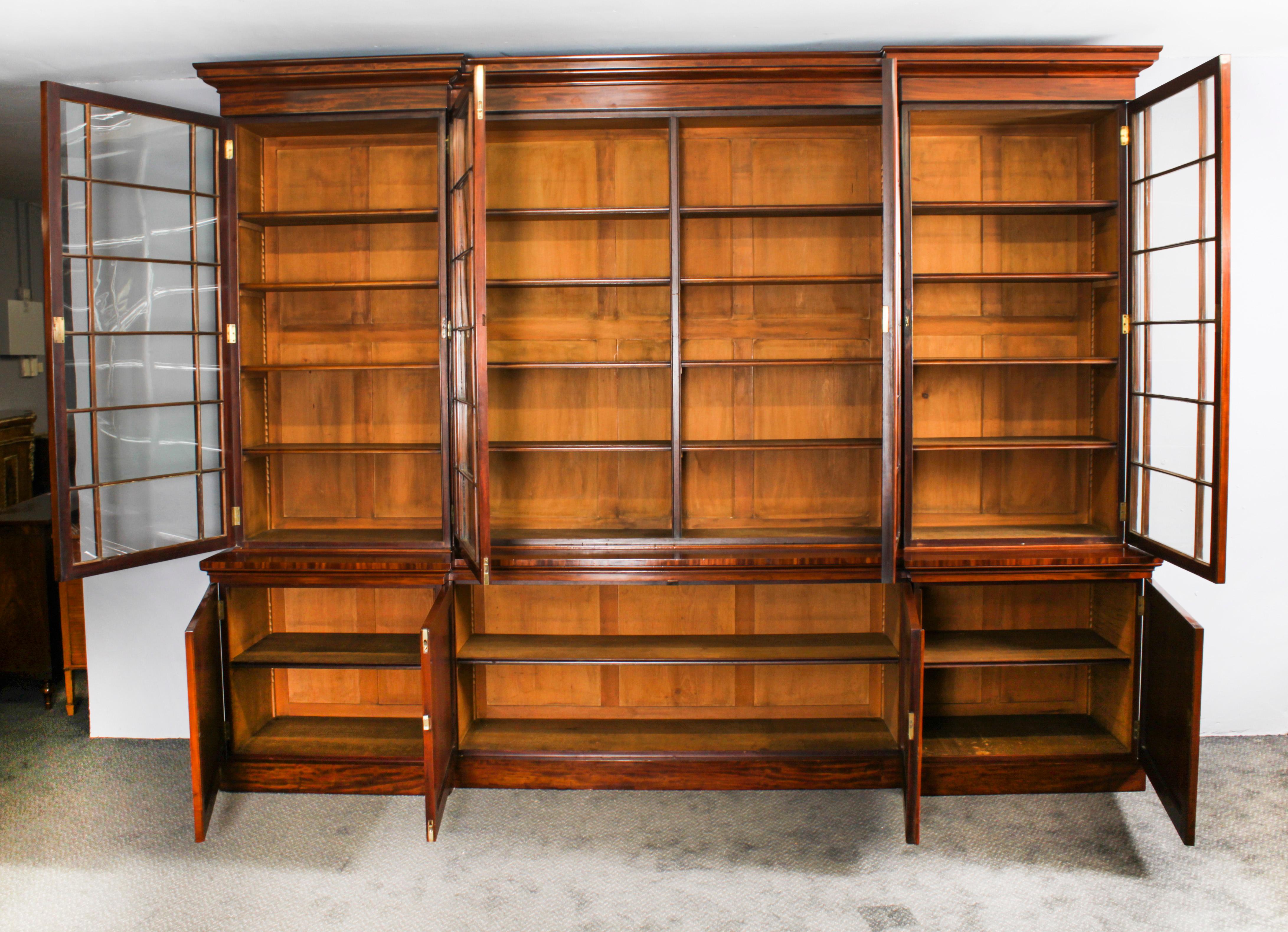 Antique English William IV Flame Mahogany Library Breakfront Bookcase 19th C For Sale 9