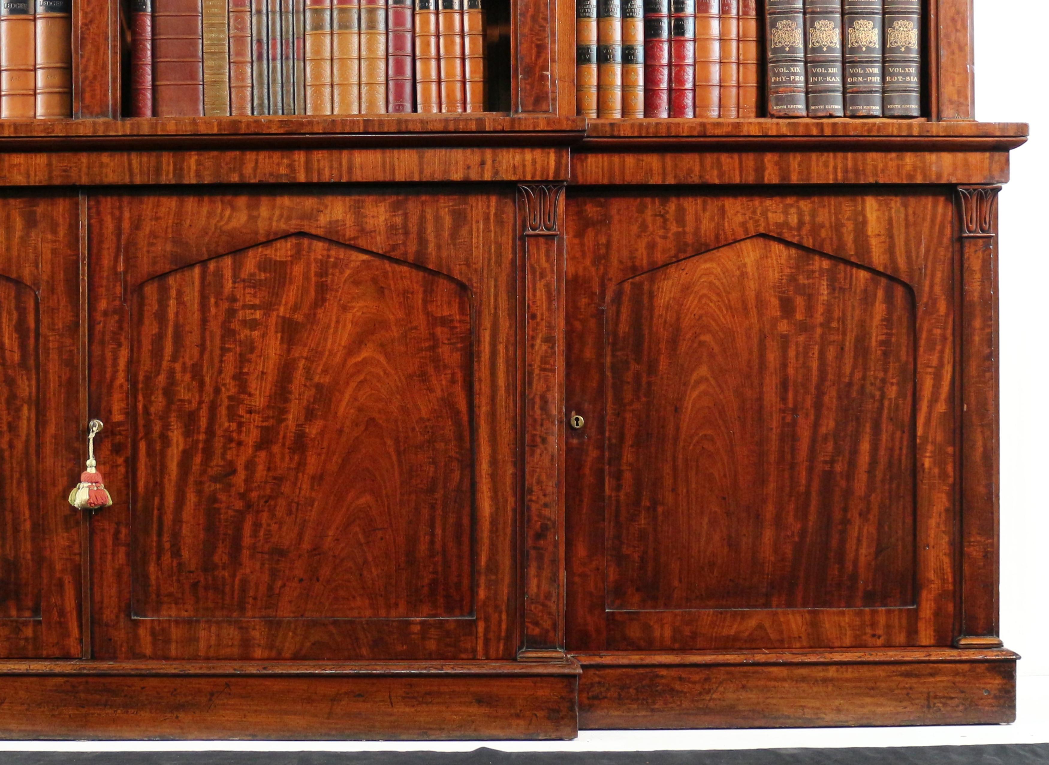 19th Century Antique English William IV Mahogany Breakfront Library Bookcase
