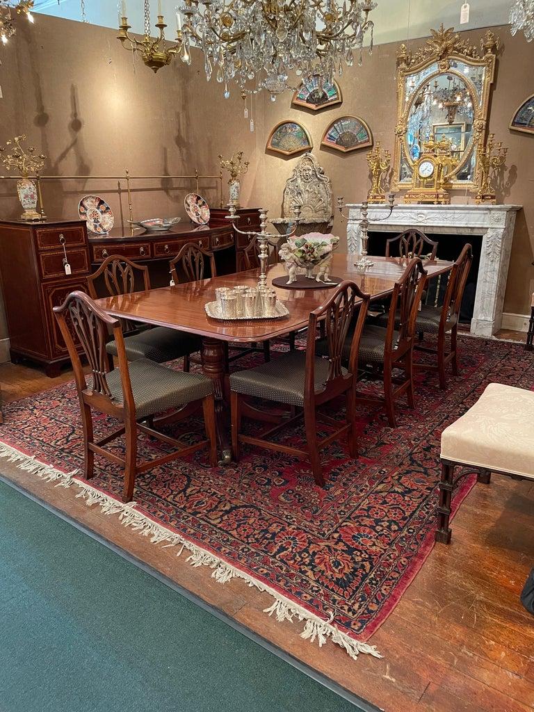 XIXe siècle Ancienne table de salle à manger anglaise William IV en acajou et incrustation à 2 piédestaux, vers 1830. en vente