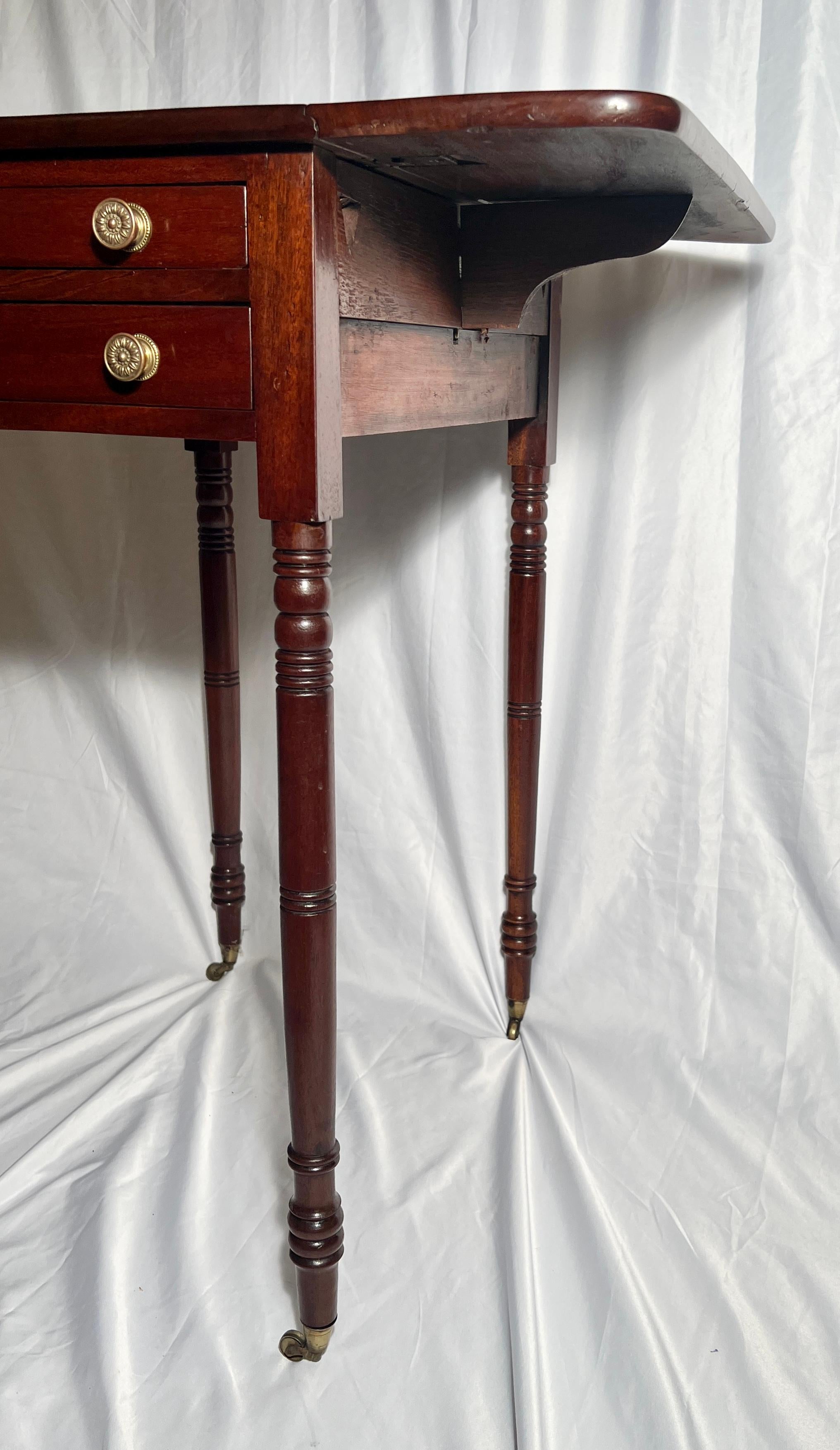 19th Century Antique English William IV Mahogany Pembroke Table, Circa 1840-1860.   For Sale