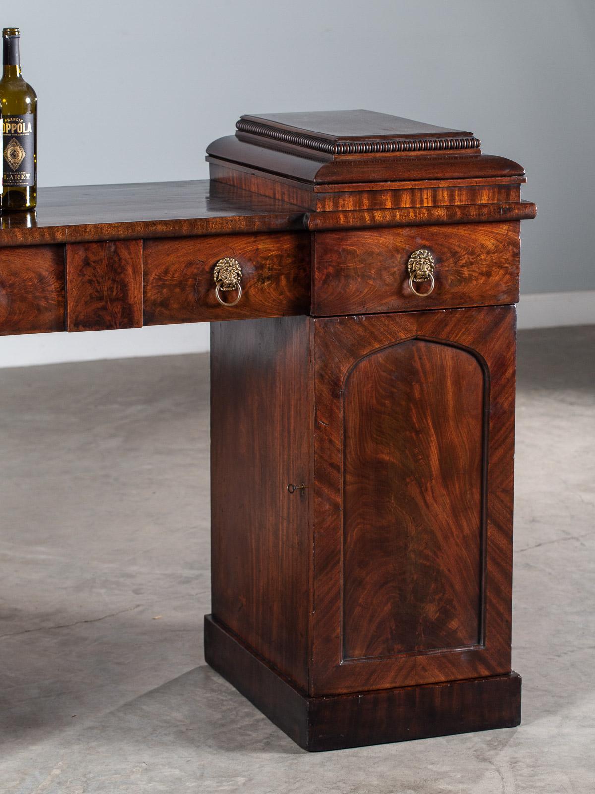 Antique English William IV Mahogany Sideboard Buffet Server Table, circa 1835 For Sale 9