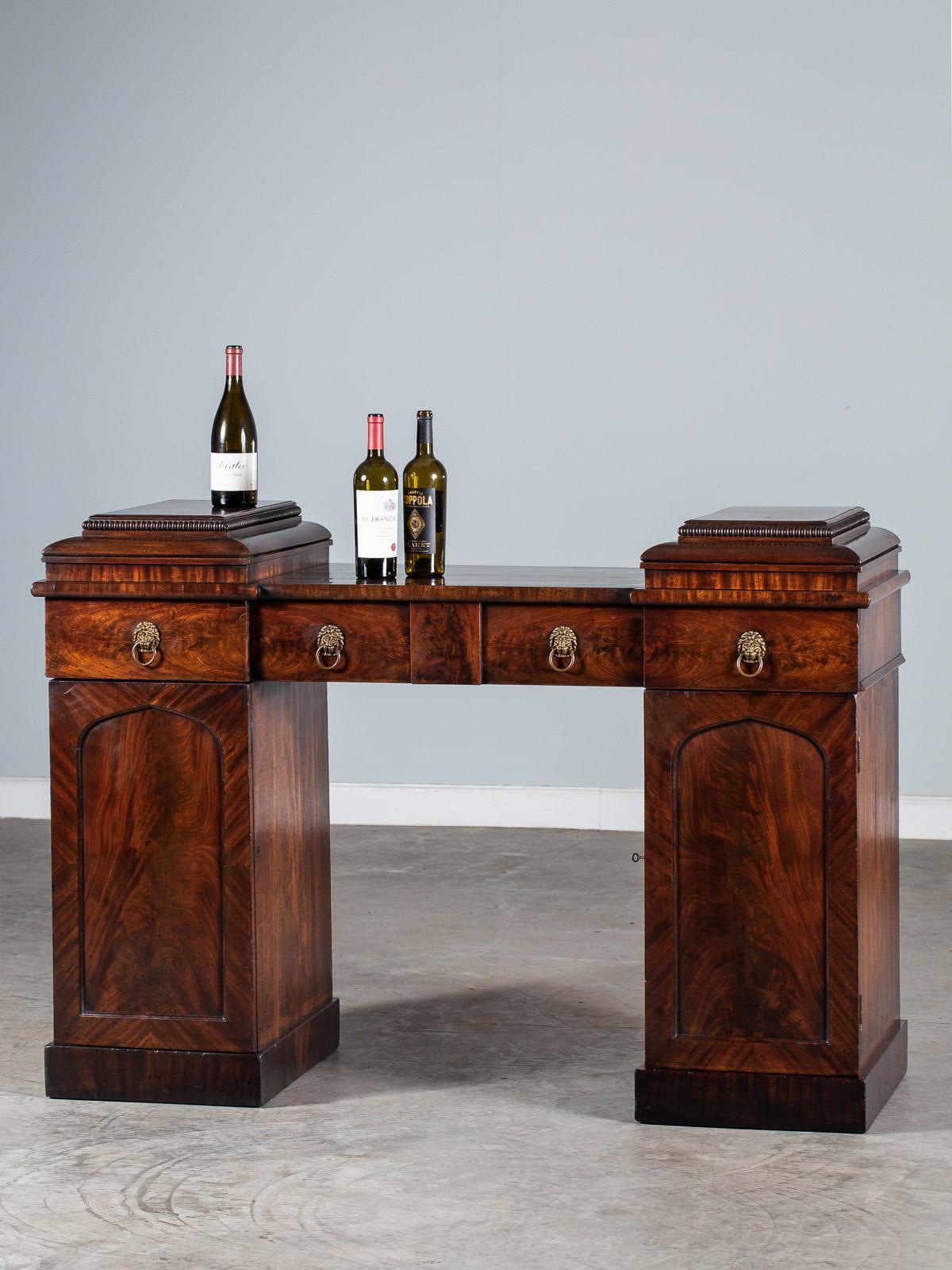 Mid-19th Century Antique English William IV Mahogany Sideboard Buffet Server Table, circa 1835 For Sale