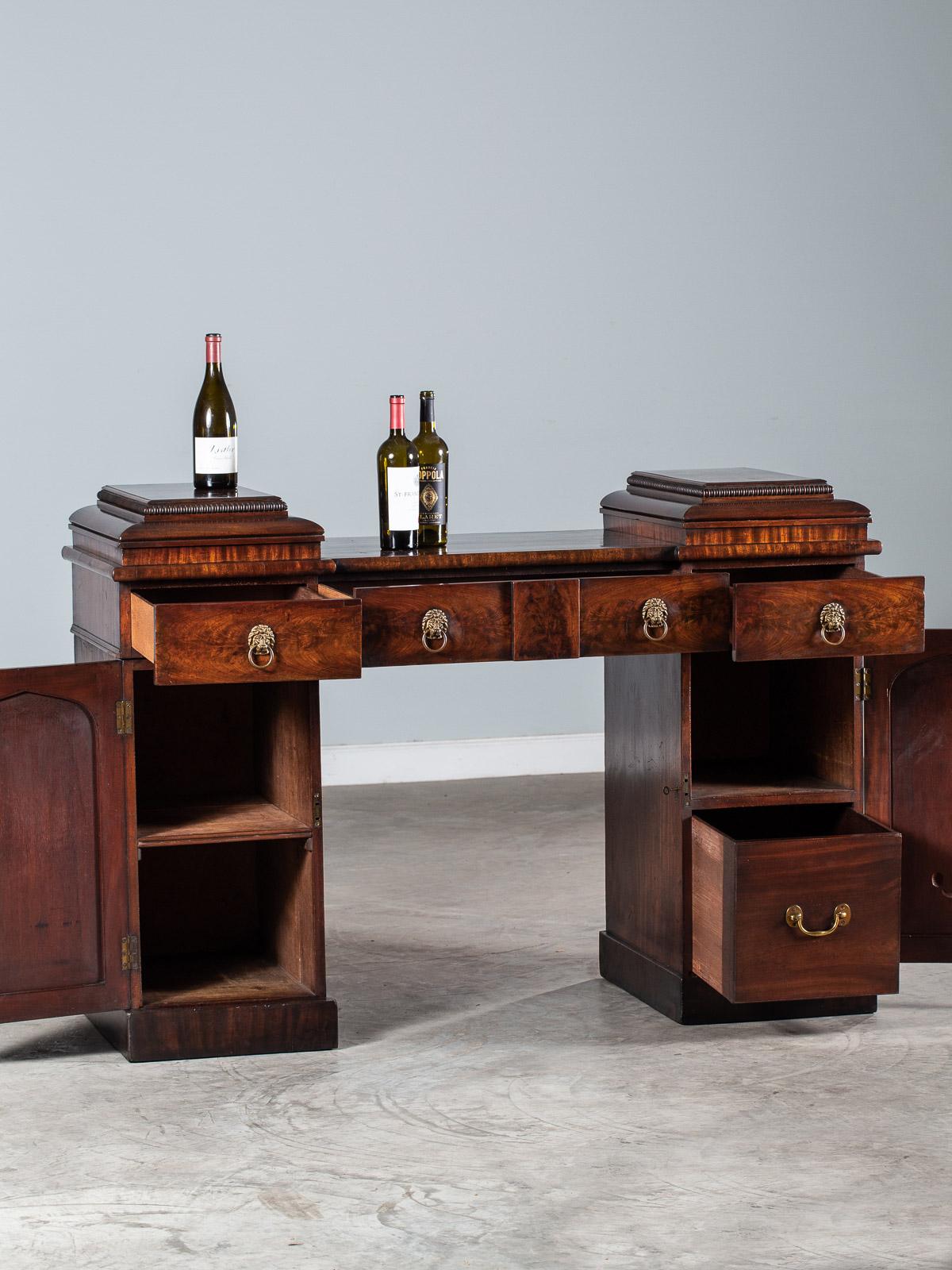 Antique English William IV Mahogany Sideboard Buffet Server Table, circa 1835 For Sale 3