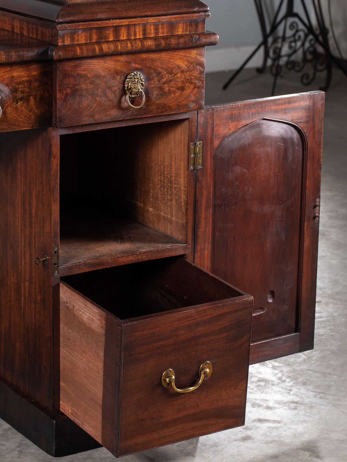 Antique English William IV Mahogany Sideboard Buffet Server Table, circa 1835 For Sale 5