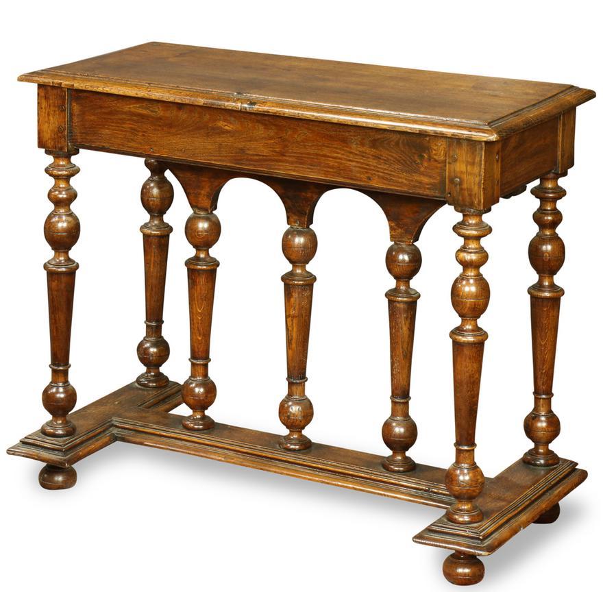 Antique English William & Mary Oak Hall Table With Drawer Early 18th Century In Good Condition For Sale In Los Angeles, CA