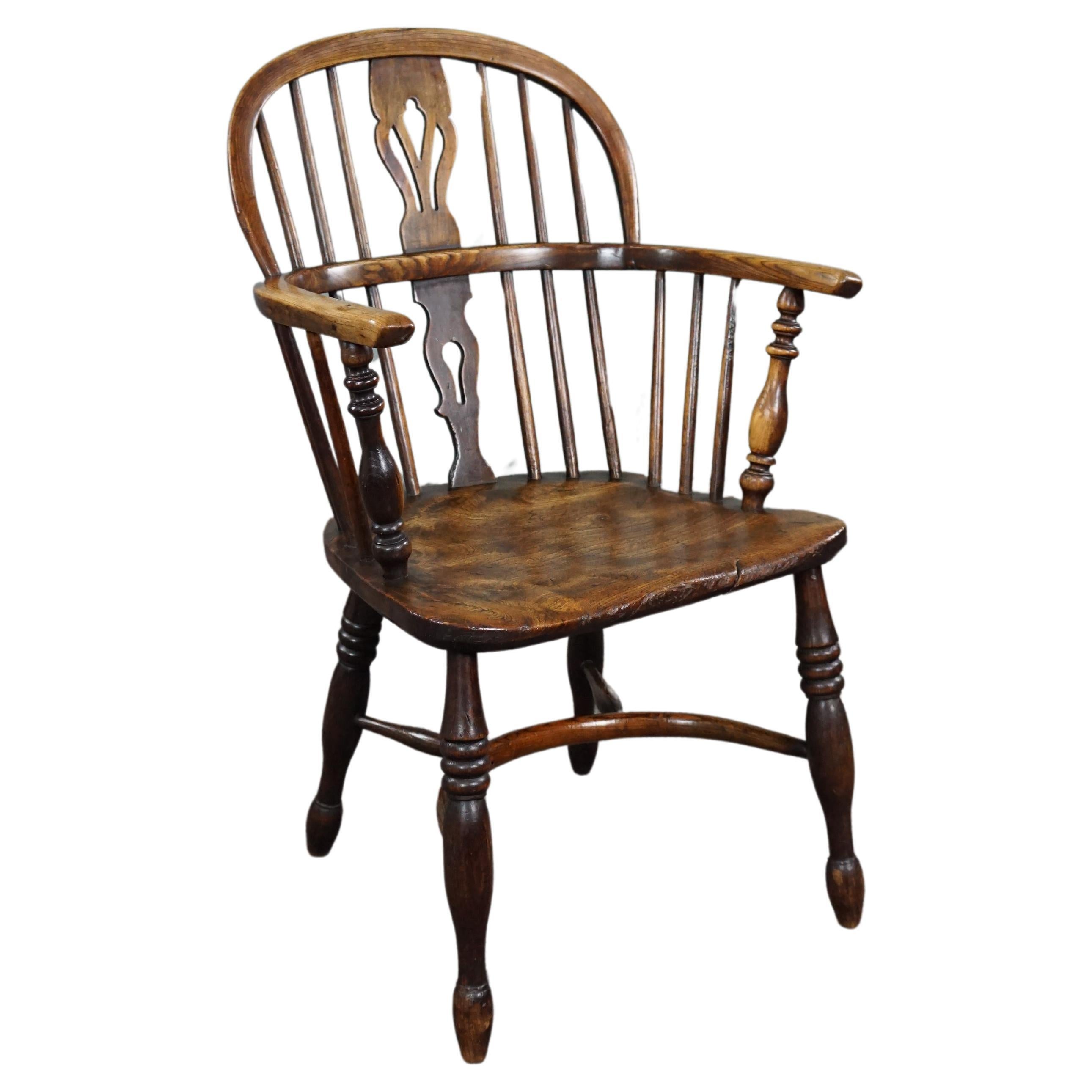 Antique English Windsor Armchair/ fauteuil, dossier bas, 18ème siècle
