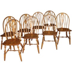 Antique English Windsor Bow-Brace Back Dining Chairs with Decorative Splat