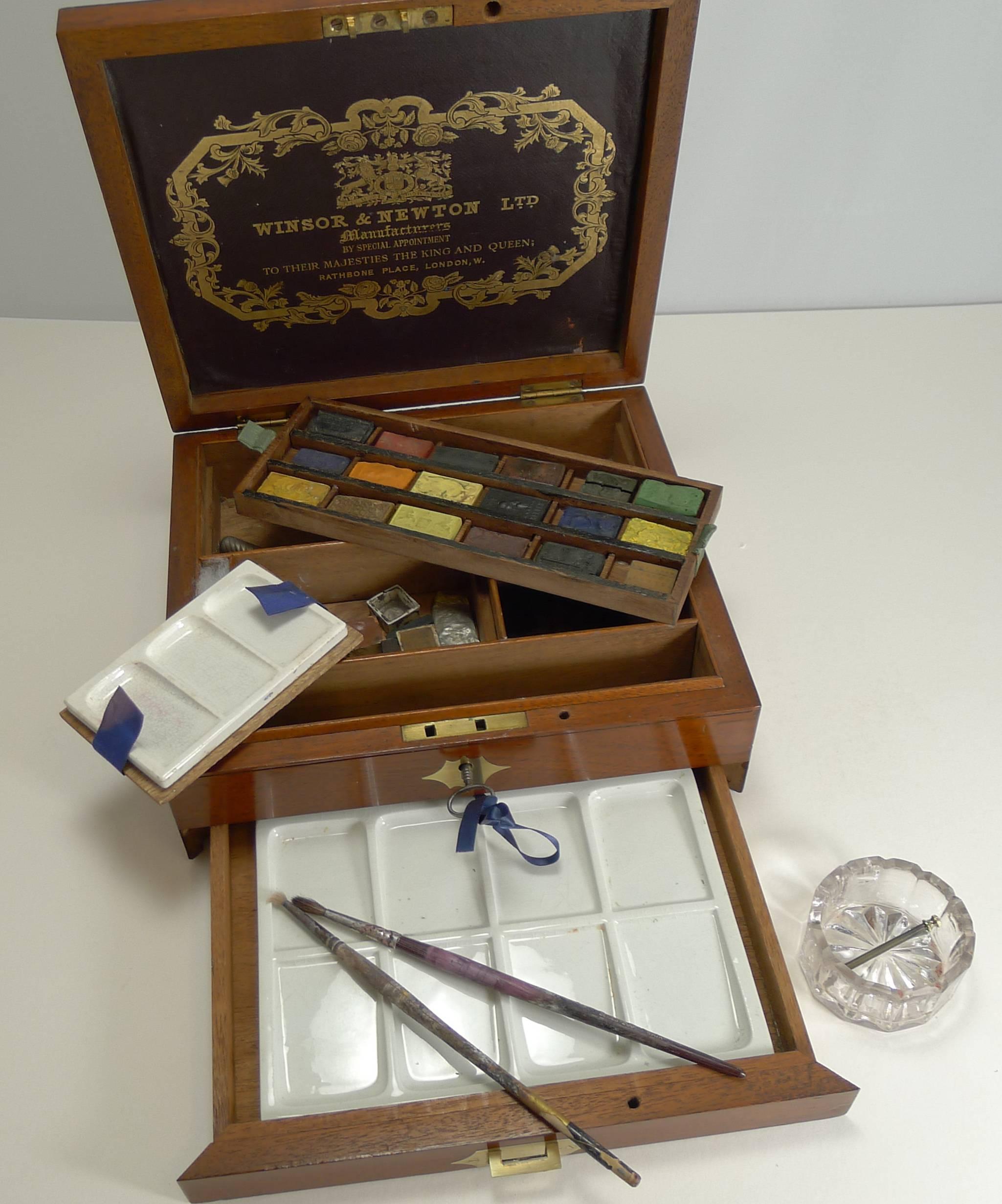 Antique English Winsor and Newton Artist's Watercolor / Paint Box, circa 1885 1