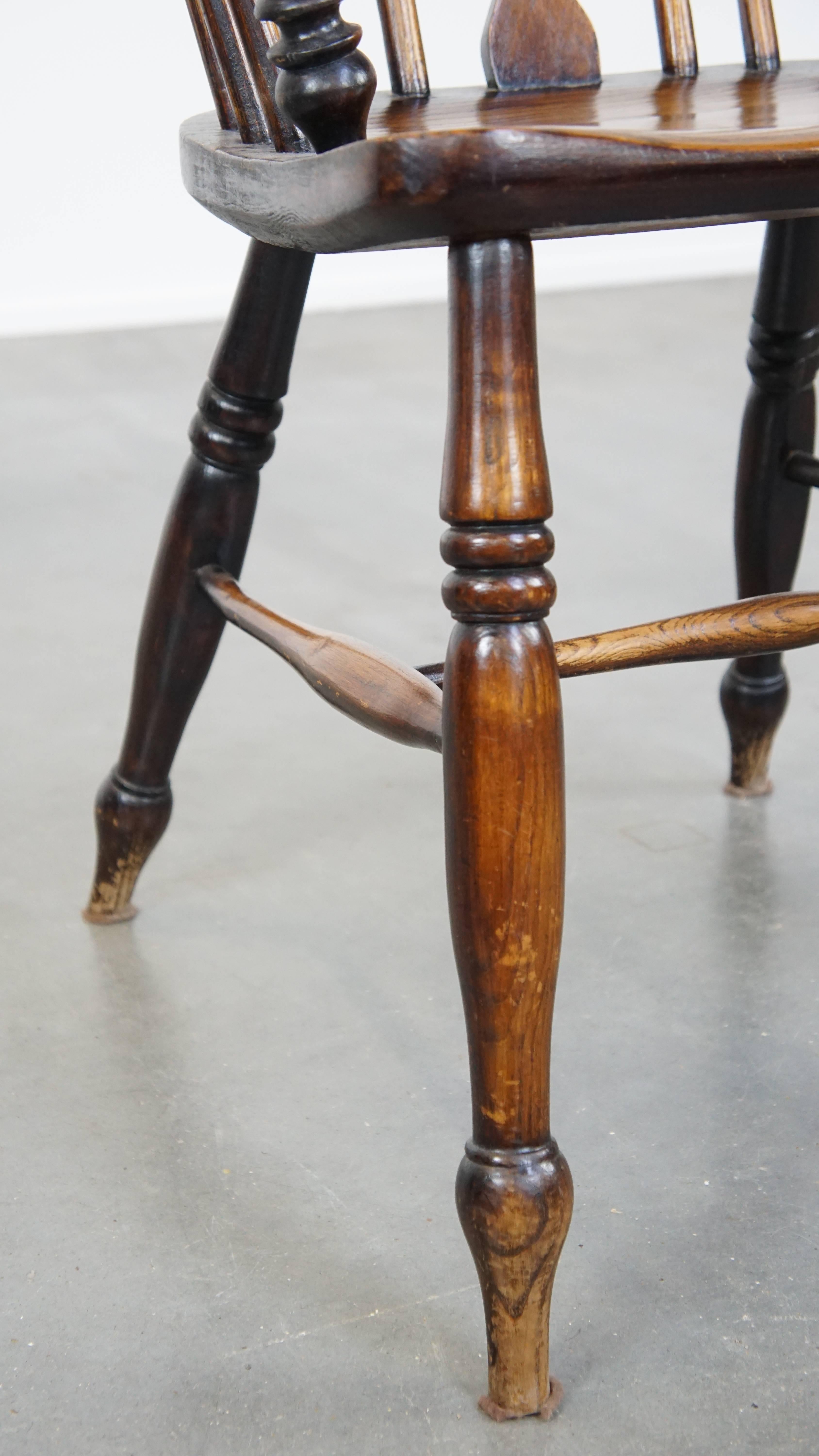 Antiker englischer Windsor-Esszimmer-/Beistellstuhl aus Holz im Angebot 5