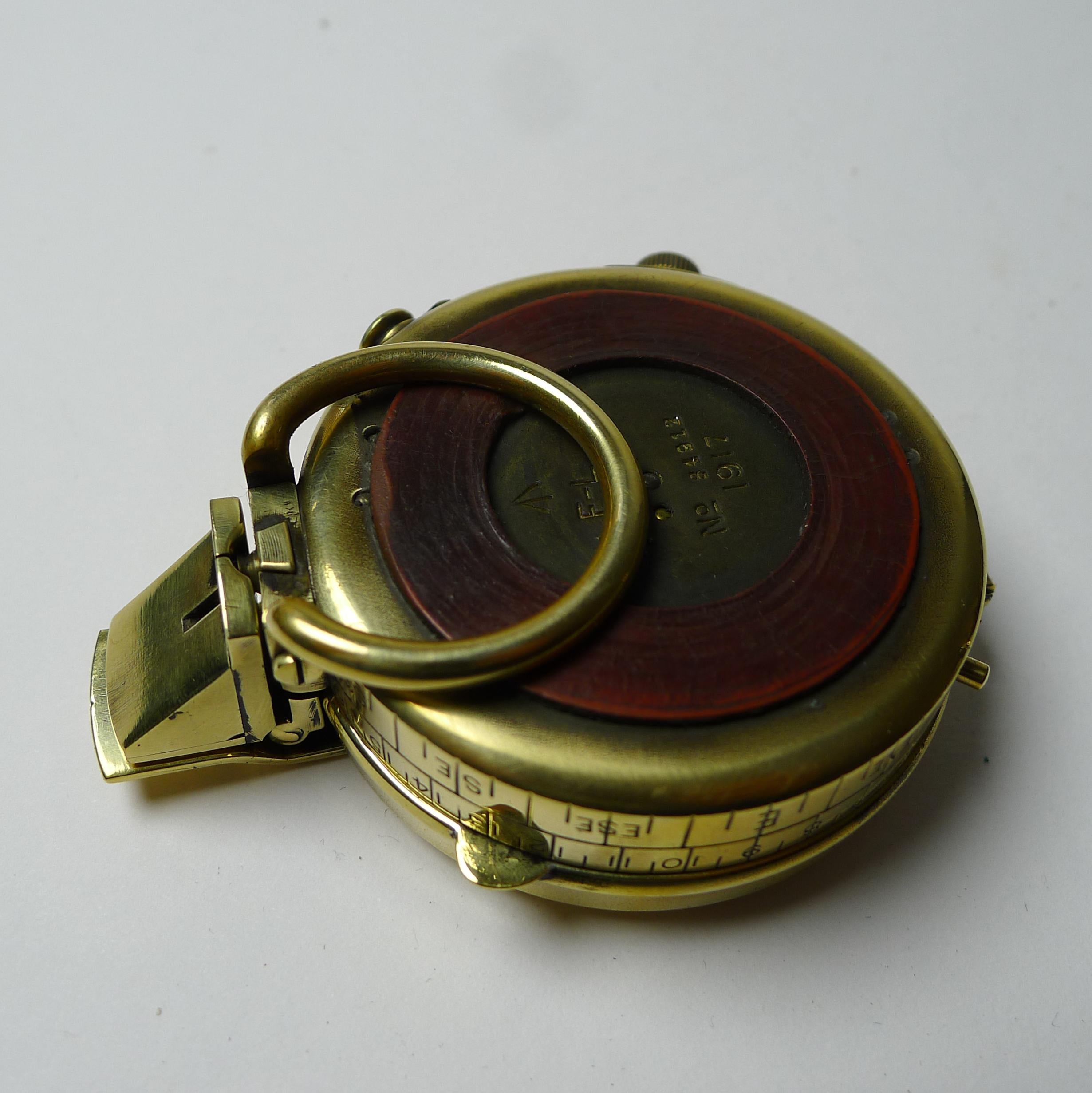 Antique English WWI 1917 British Army Officer's Compass 4