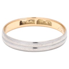 Anello a fascia con incisione antica, oro giallo e bianco 18 carati, misura 7