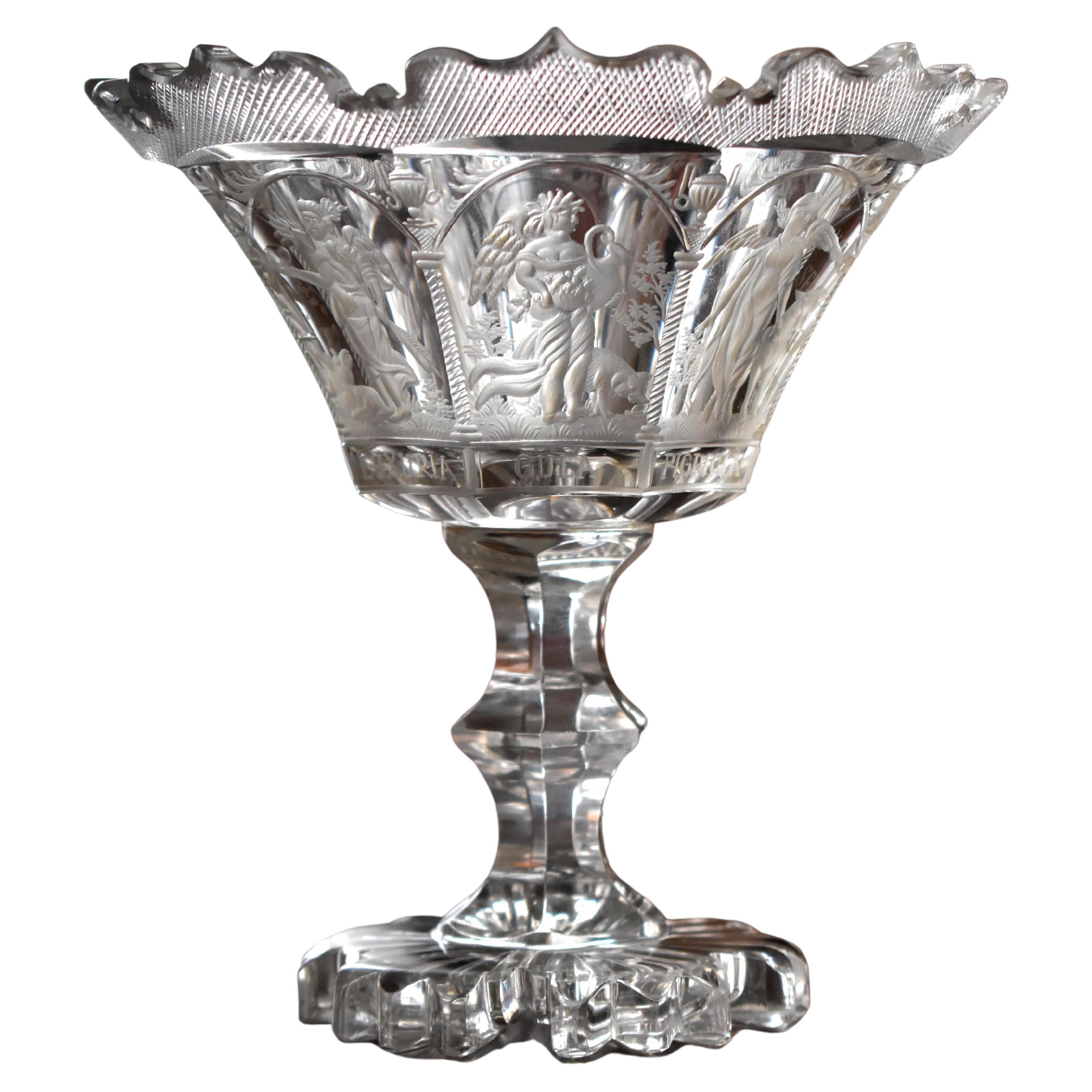 Gobelet antique gravé - Les sept péchés capitaux, verre de Bohème, 19e siècle 