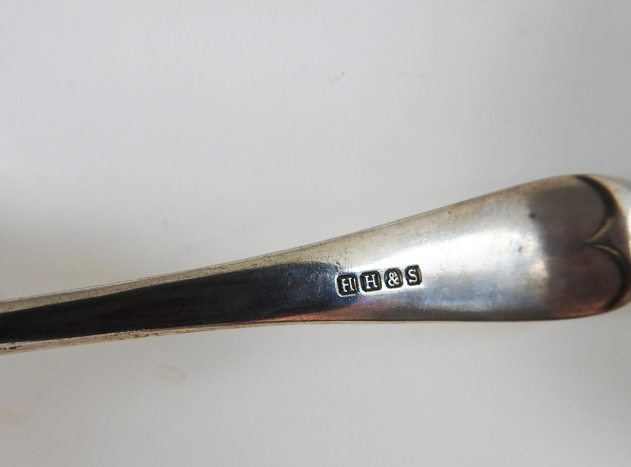 Anglais Couteaux à poisson anciens en métal argenté gravé - Lot de 5 en vente