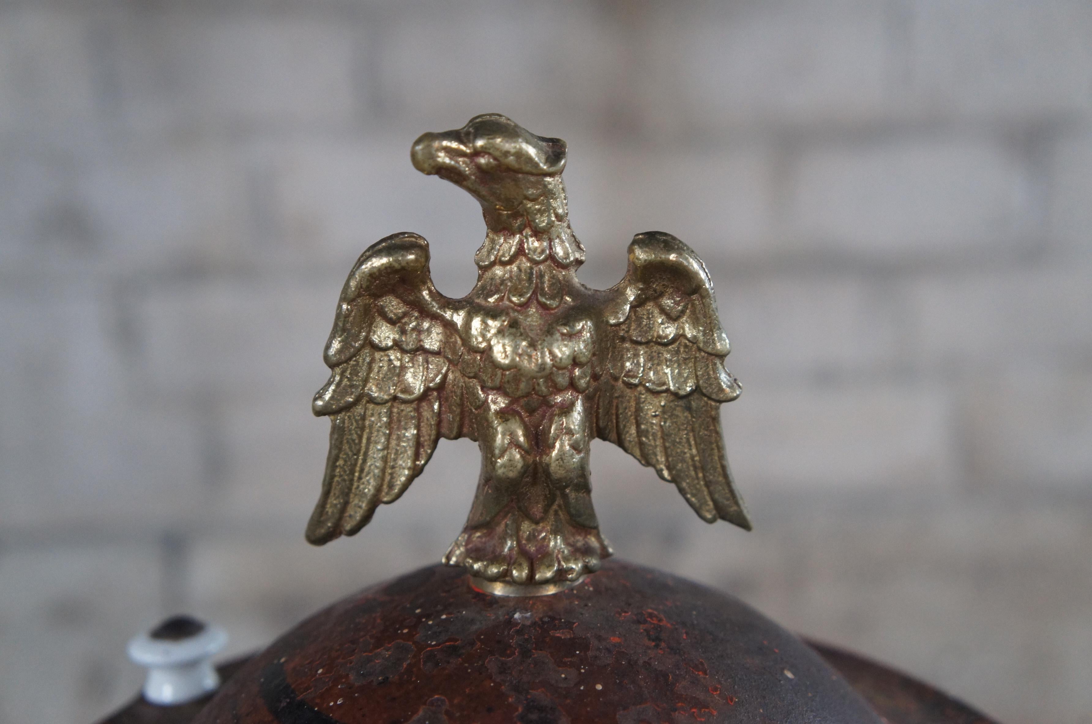 Antique Enterprise Mfg Philadelphia Cast Iron Coffee Grinder Insert Eagle Finial In Good Condition For Sale In Dayton, OH