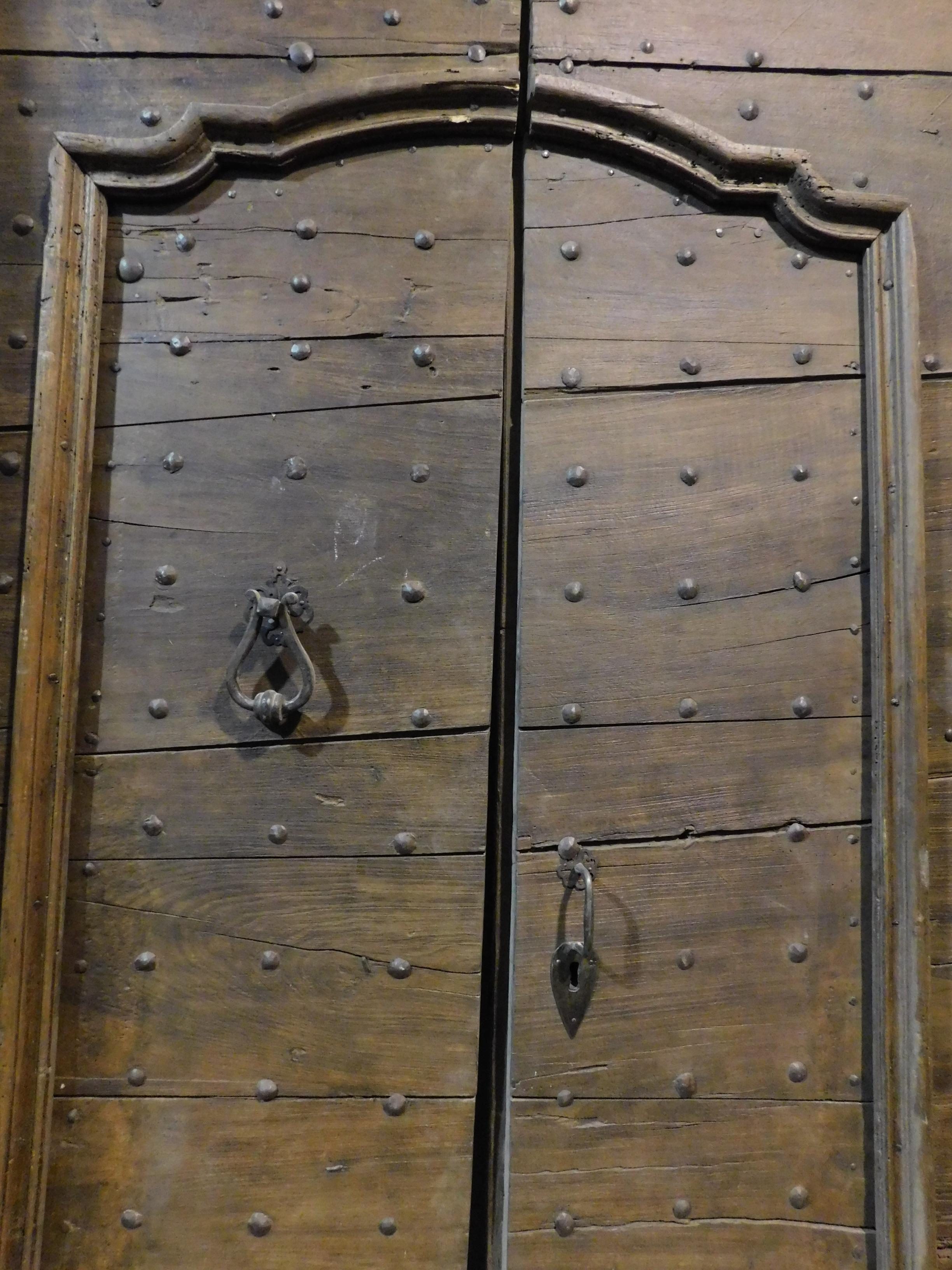 Italian Antique Entrance Door in Nailed Walnut, Small Internal Door, 18th Century Italy For Sale