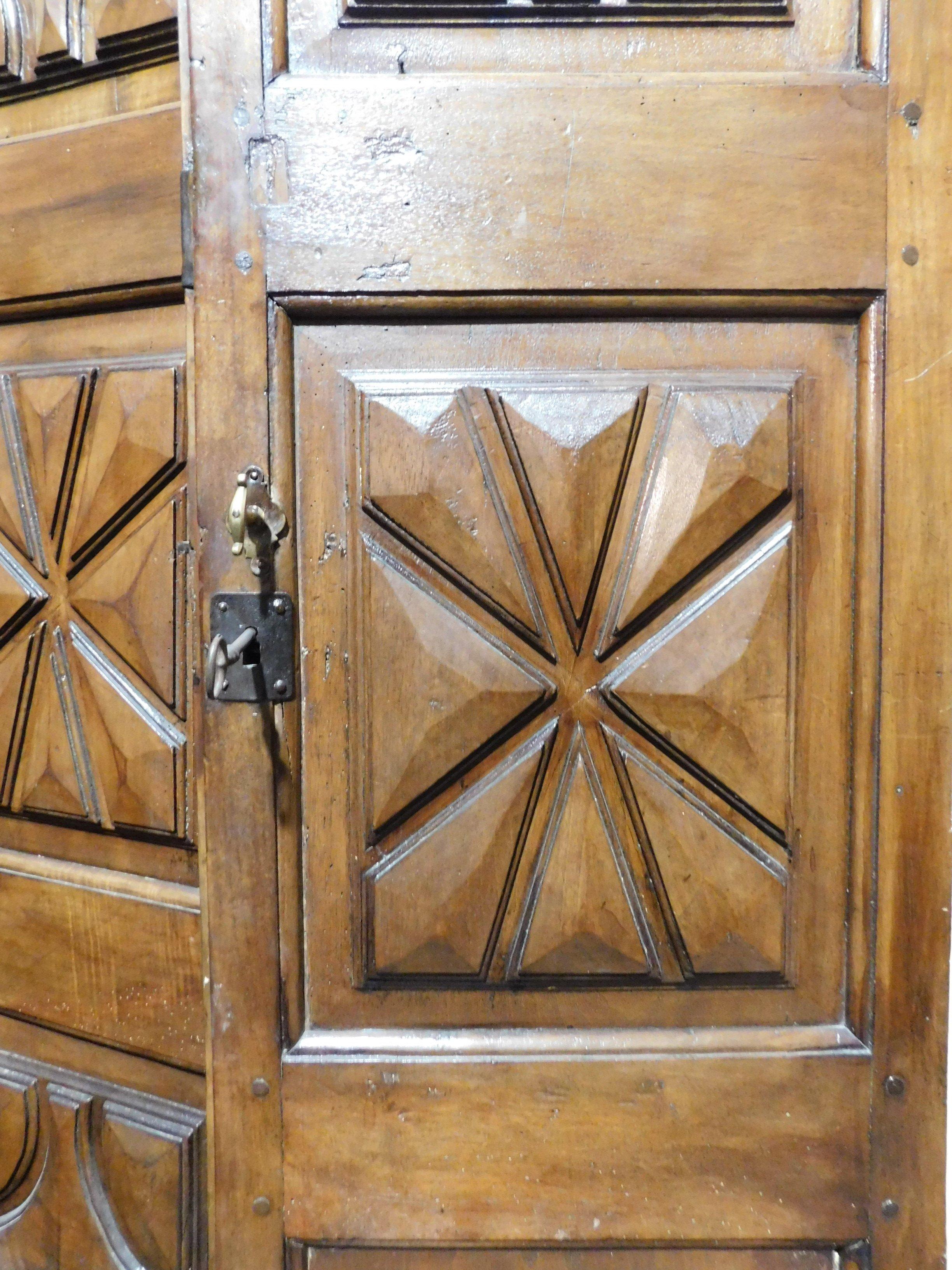 Hand-Carved Antique Entrance Double Door Walnut, Diamond Carved Panels, 17th Century, Italy
